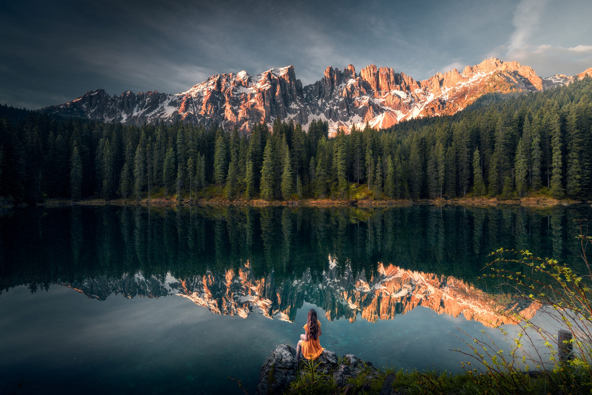 landscape, mountains, women, plants, trees, water, reflection, Italy, HD Wallpaper
