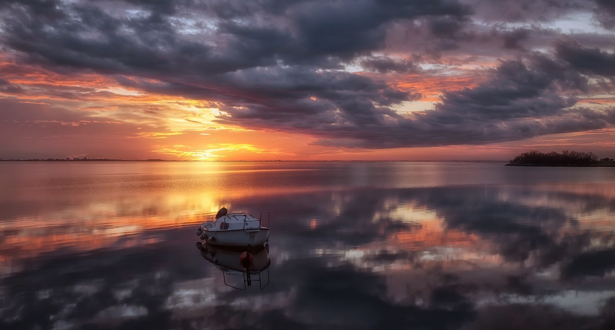 boat, sunlight, nature, water, sky, HD Wallpaper