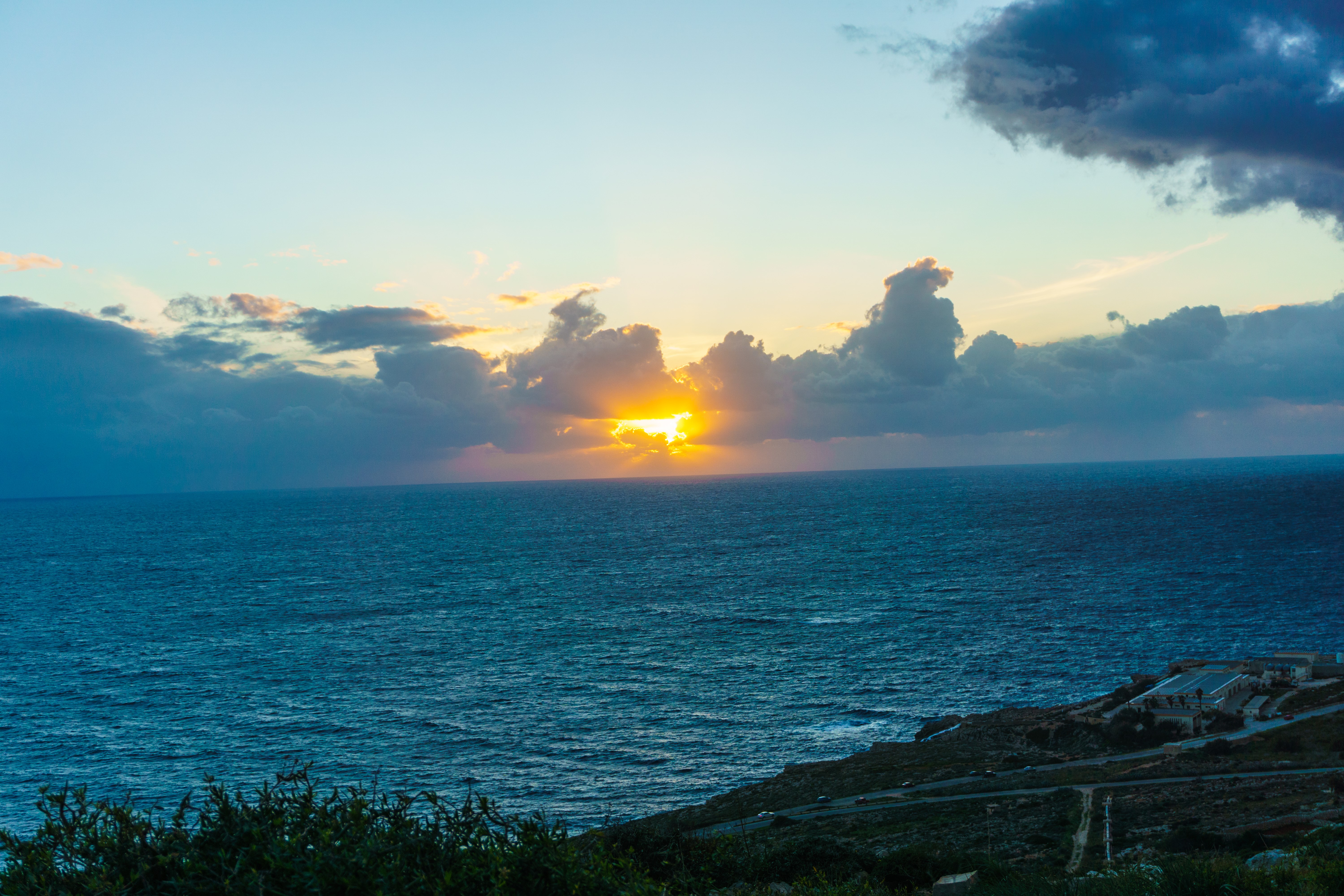 sun rays, sunset, clouds, Malta, HD Wallpaper