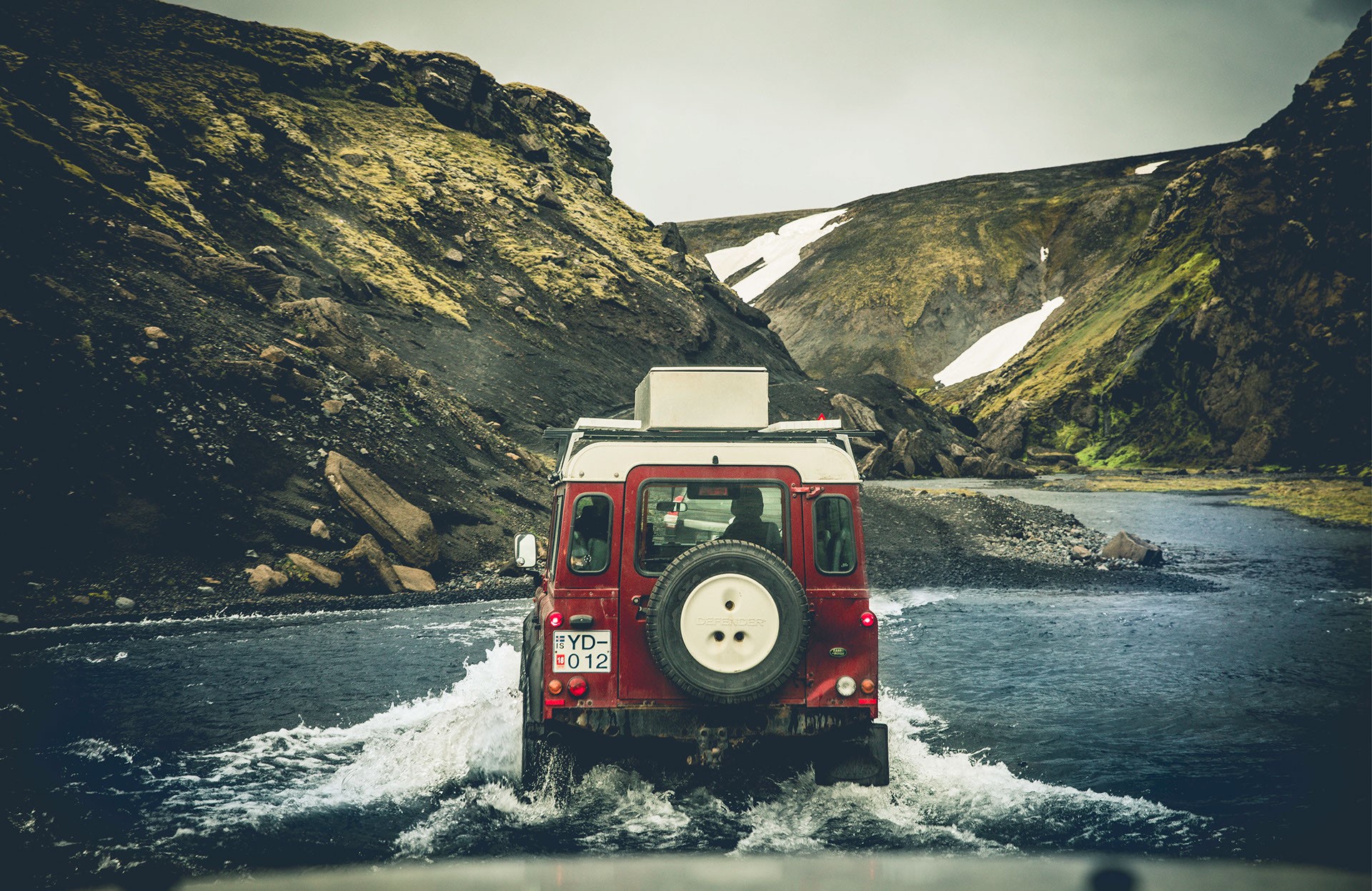 car, vehicle, landscape, Land Rover, Iceland, water, mountains, rear view, HD Wallpaper