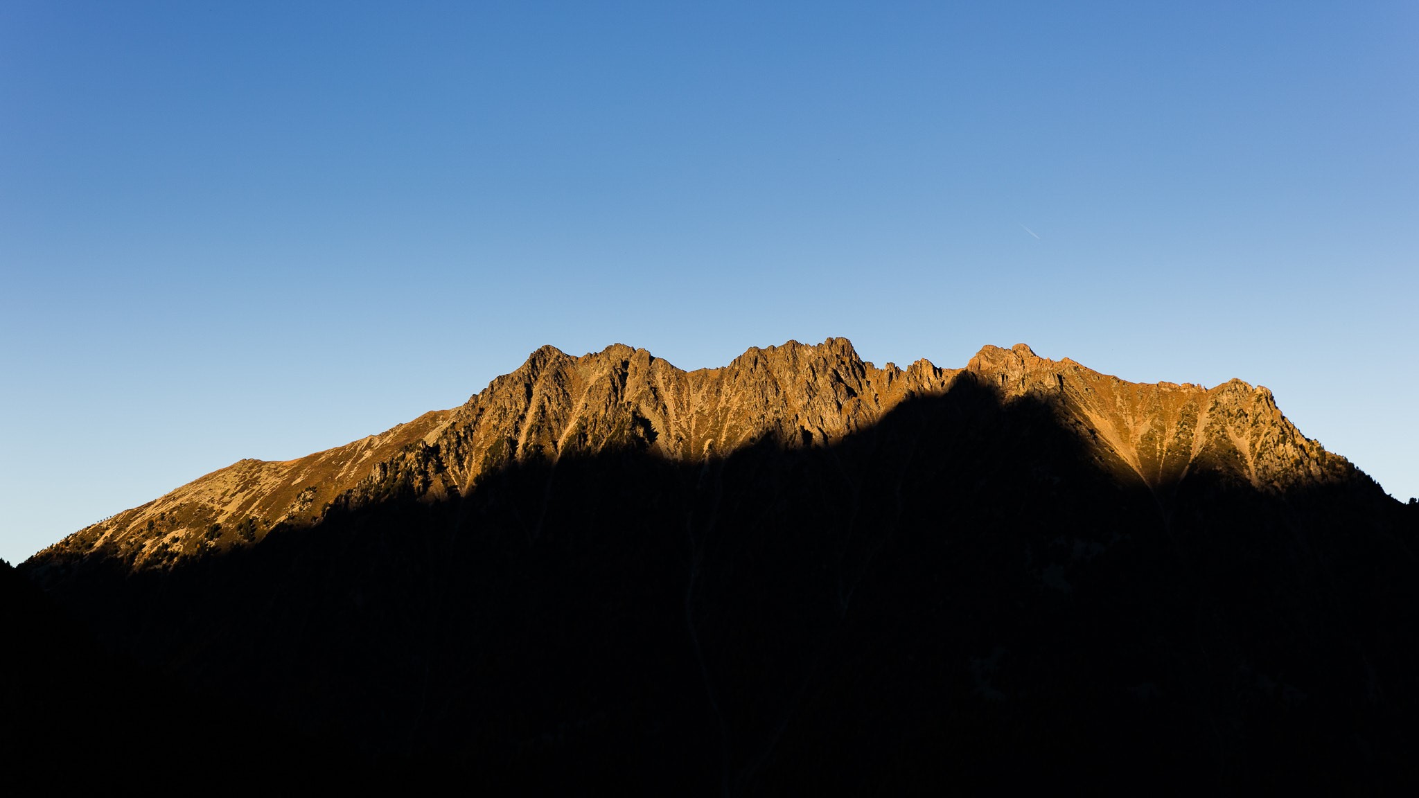 Maÿ Leyvraz, 500px, landscape, dark, mountains, blue, sky, nature, HD Wallpaper