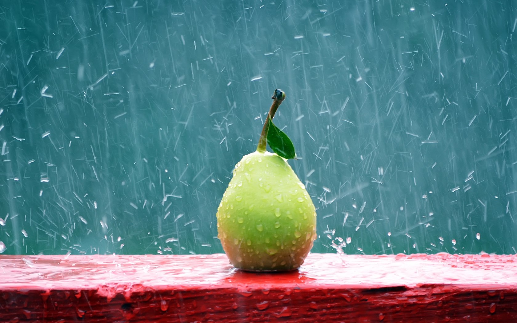 pears, rain, wood panels, red, HD Wallpaper