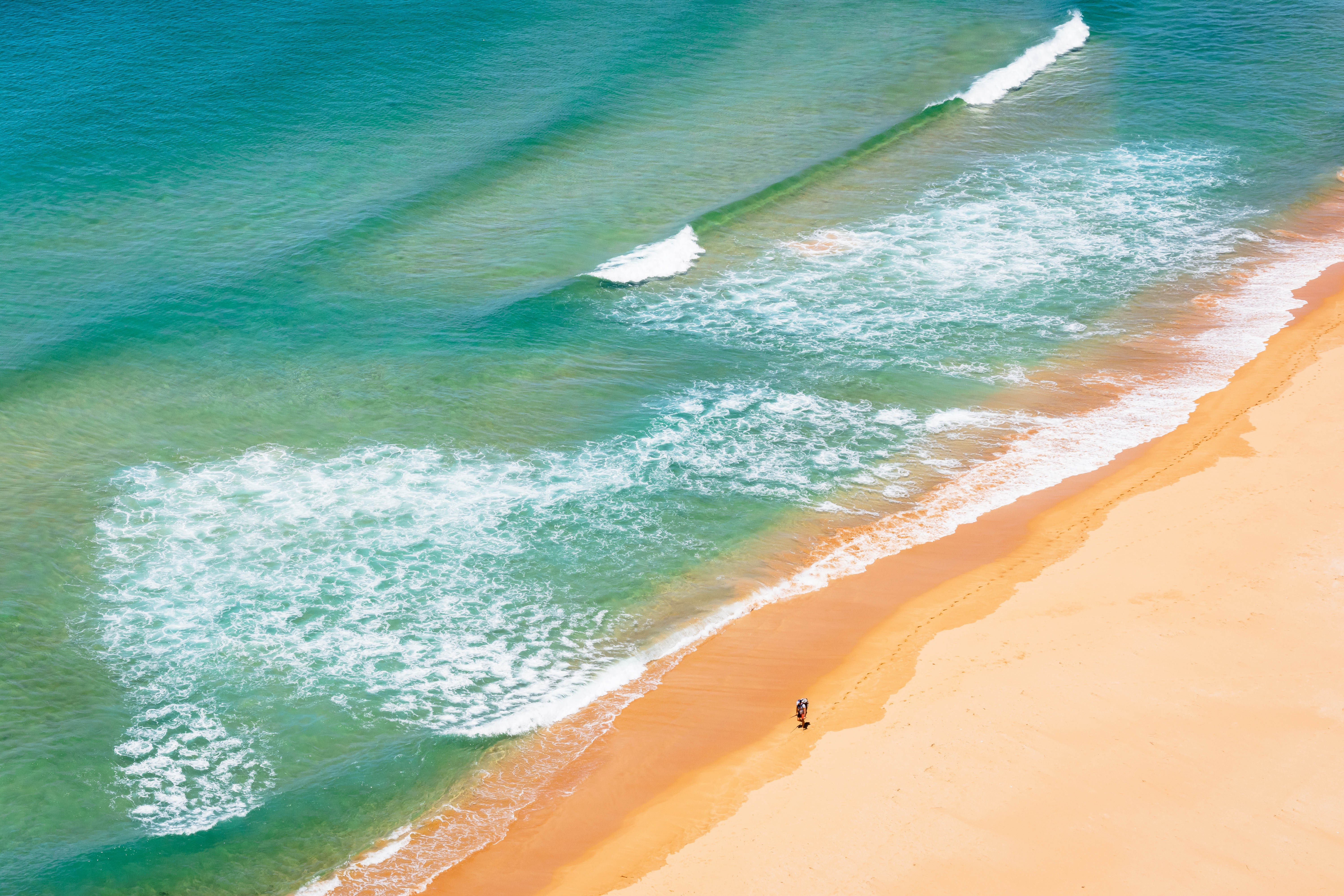 beach, waves, sand, water, aerial view, walking, footprints, fisherman, sea foam, daylight, calm, sea, Australia, summer, HD Wallpaper