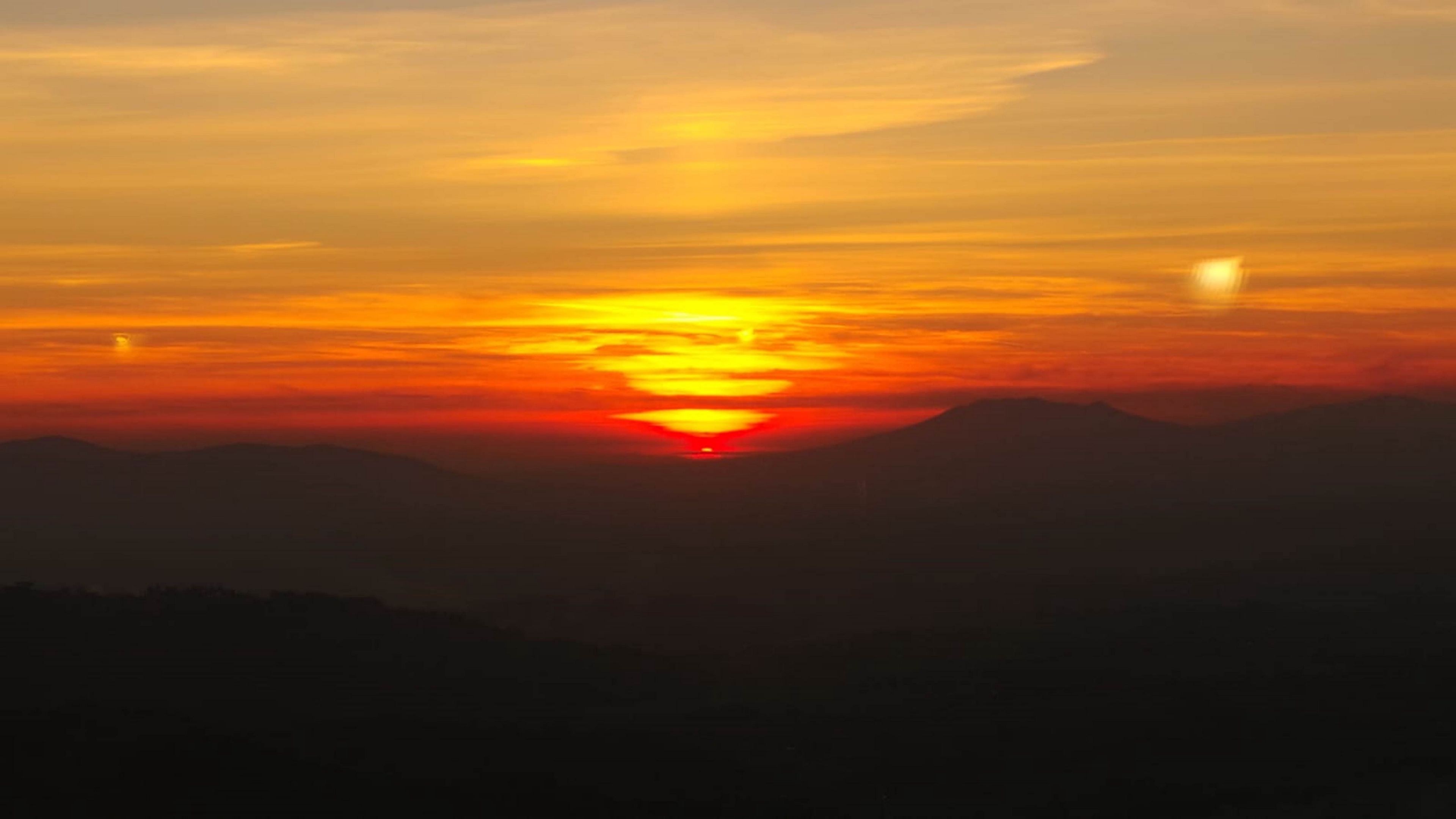 sunset, horizon, glow, mountains, clouds, red, 4k, HD Wallpaper