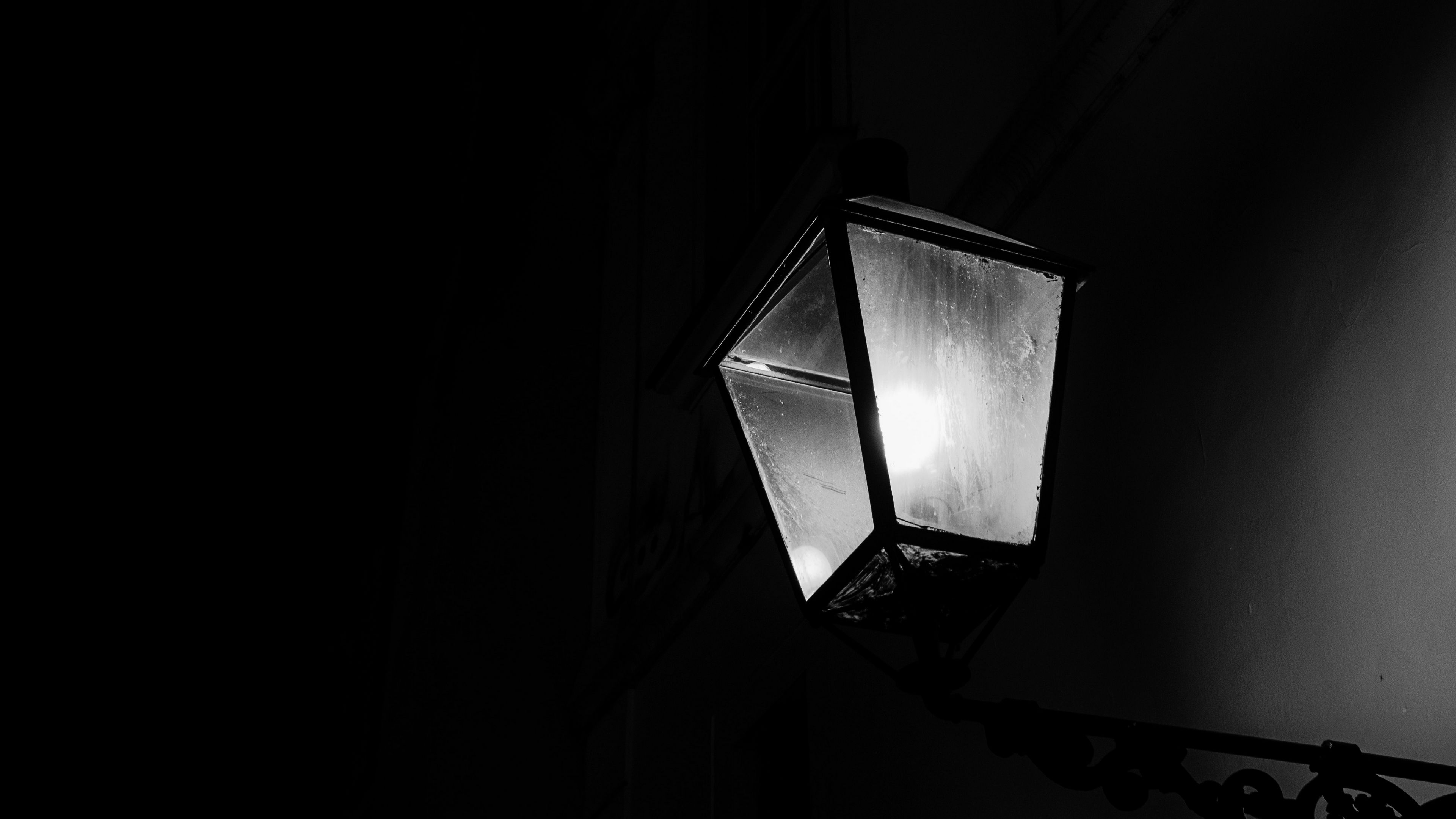 lantern, glow, bw, black, 4k, HD Wallpaper