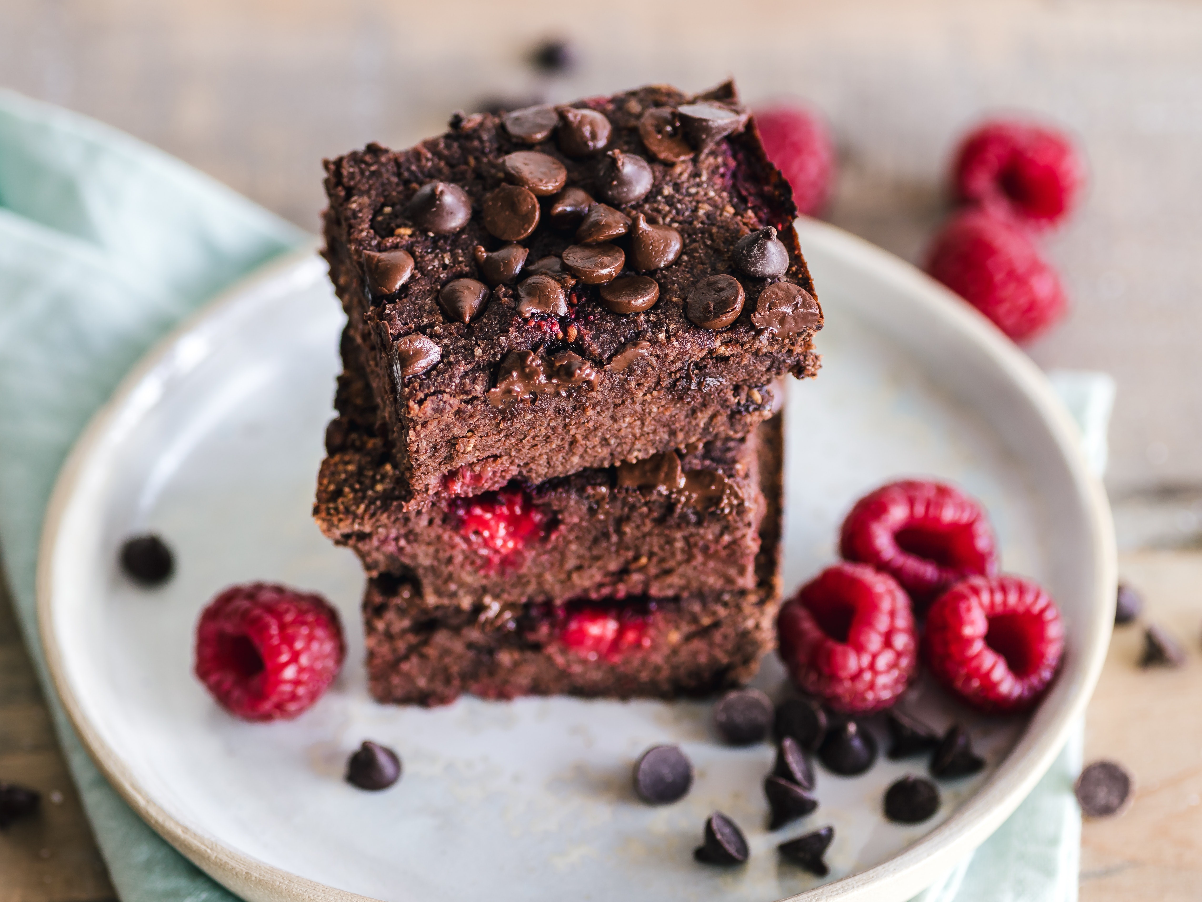 food, dessert, raspberries, chocolate, chocolate cake, cake, depth of field, HD Wallpaper