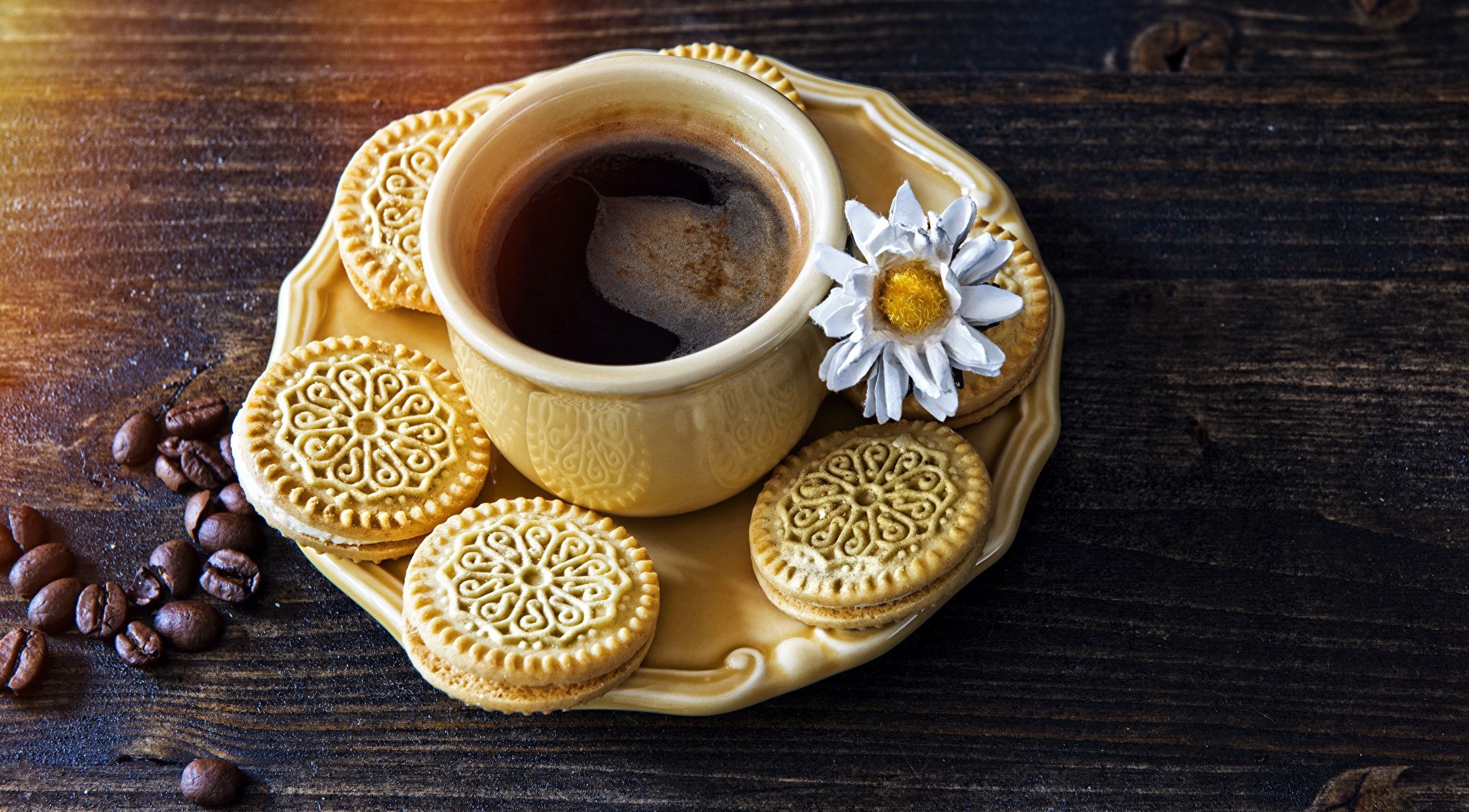 sweets, cup, coffee beans, coffee, food, biscuit, flowers, cookies, wooden surface, HD Wallpaper