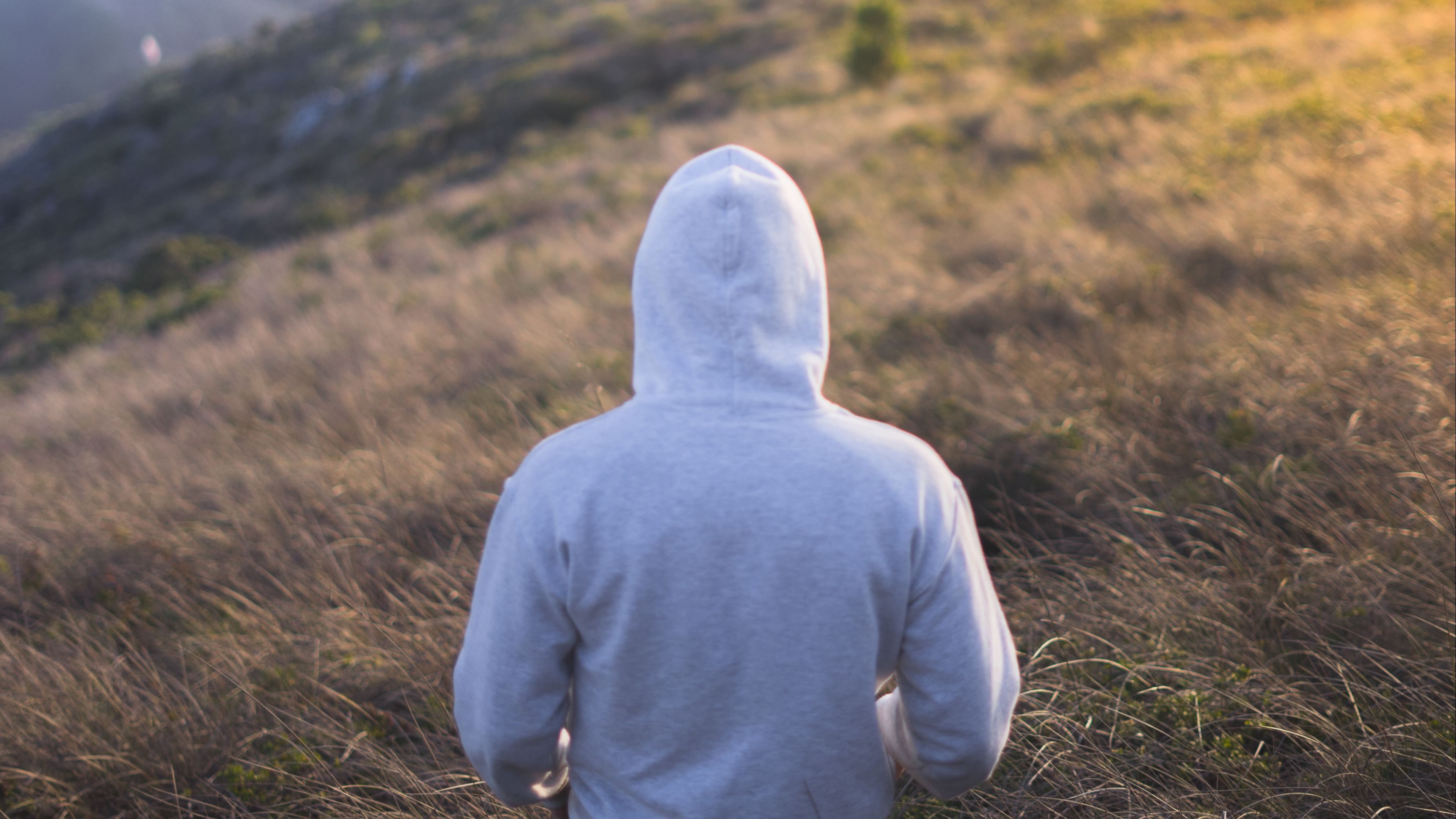 man, hoodie, fog, descent, 4k, HD Wallpaper