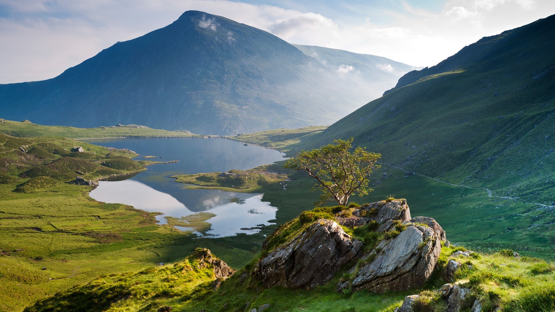 mountains, clouds, lake, trees, rocks, reflects, Wales, UK, grass, HD Wallpaper