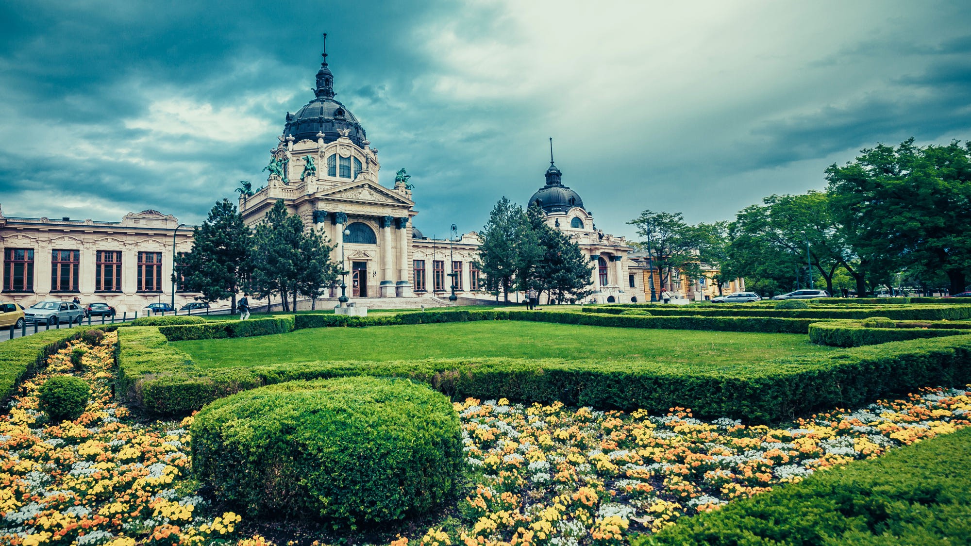 landscape, architecture, palace, building, garden, nature, flowers, fence, trees, sky, blue, clouds, Budapest, spa, Hungary, HD Wallpaper