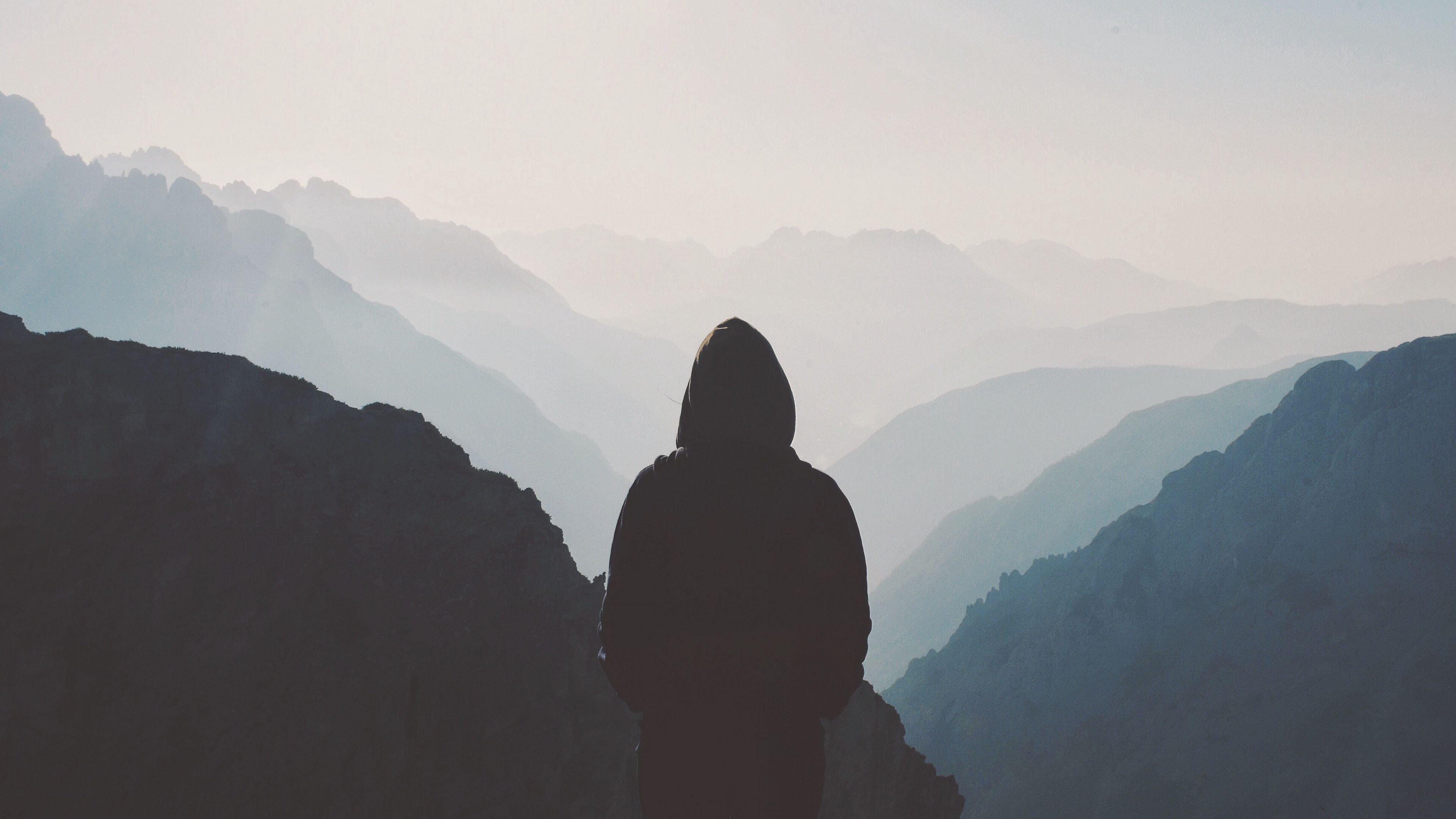 silhouette, hood, loneliness, mountains, fog, 4k, HD Wallpaper