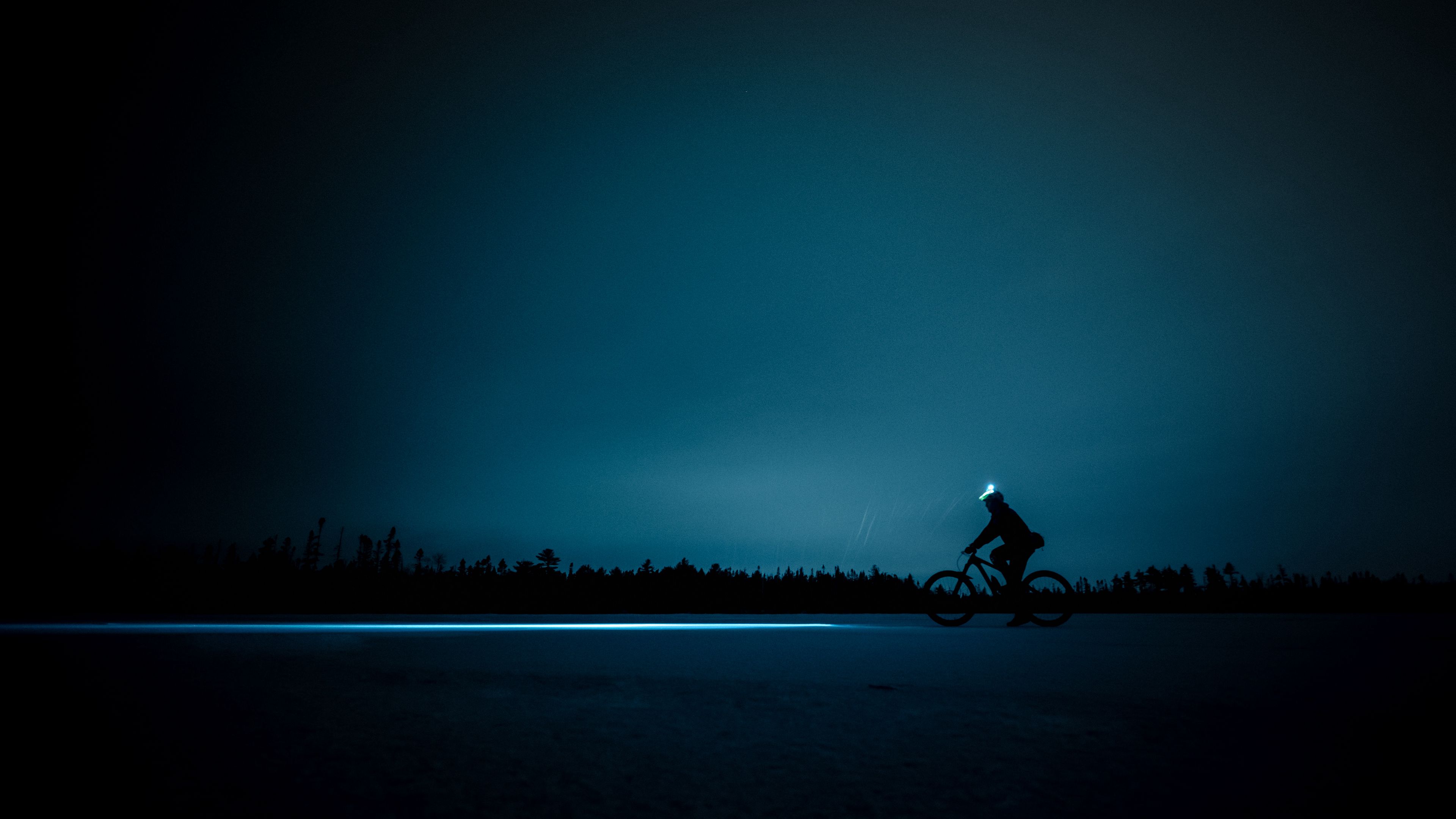 cyclist, night, bike, silhouette, light, horizon, 4k, HD Wallpaper