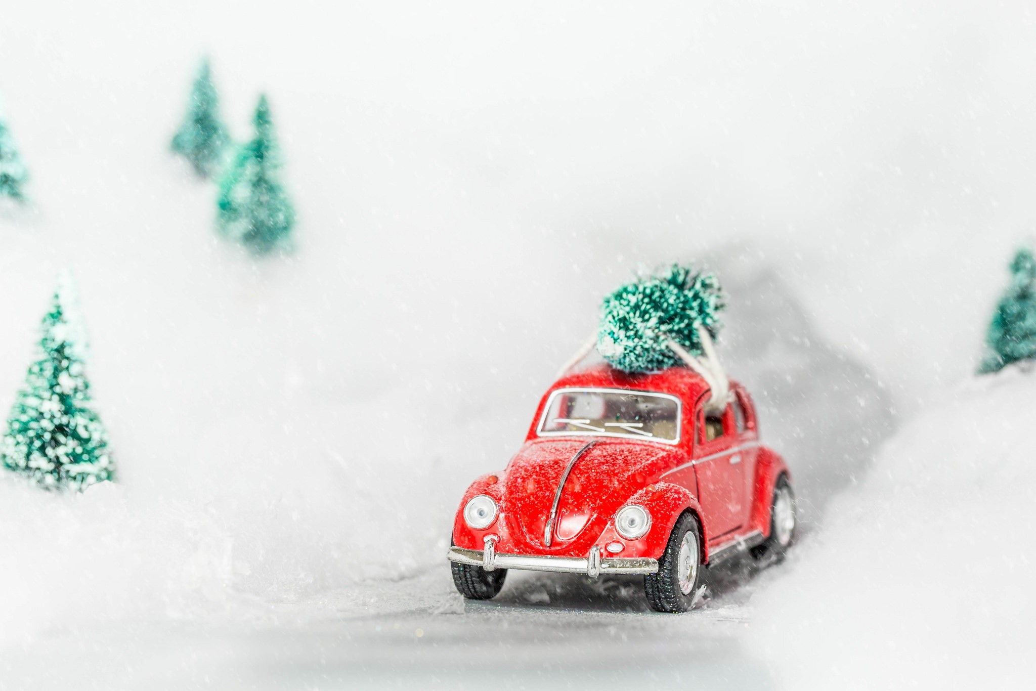 car, toys, red cars, vehicle, Christmas, Christmas Tree, Volkswagen Beetle, HD Wallpaper