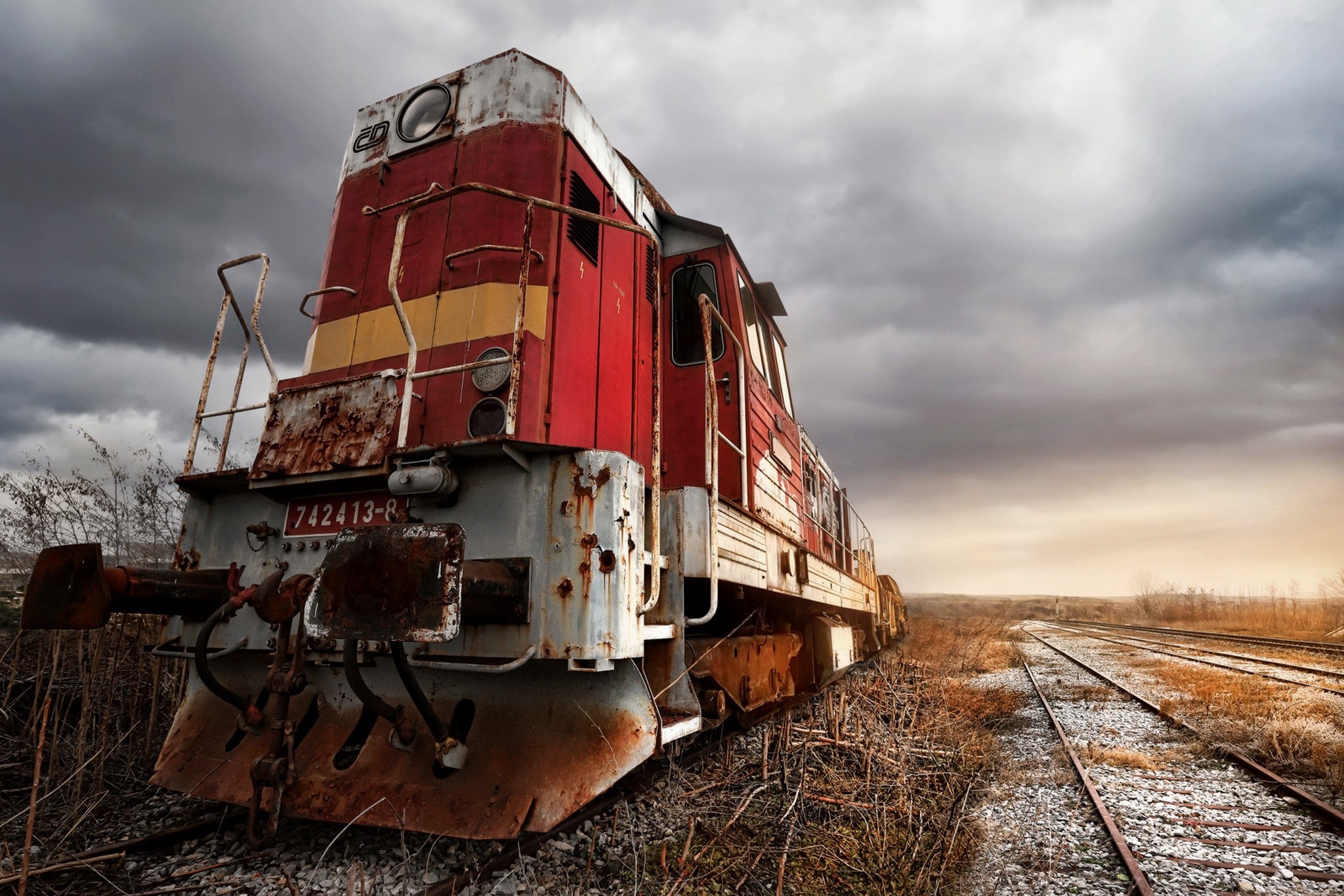 vehicle, train, wreck, outdoors, locomotive, HD Wallpaper