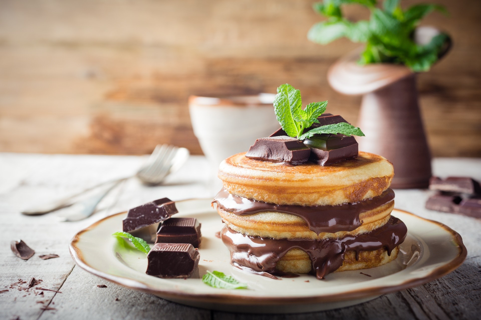 pancakes, food, sweets, chocolate, mint leaves, plates, fork, wooden surface, HD Wallpaper