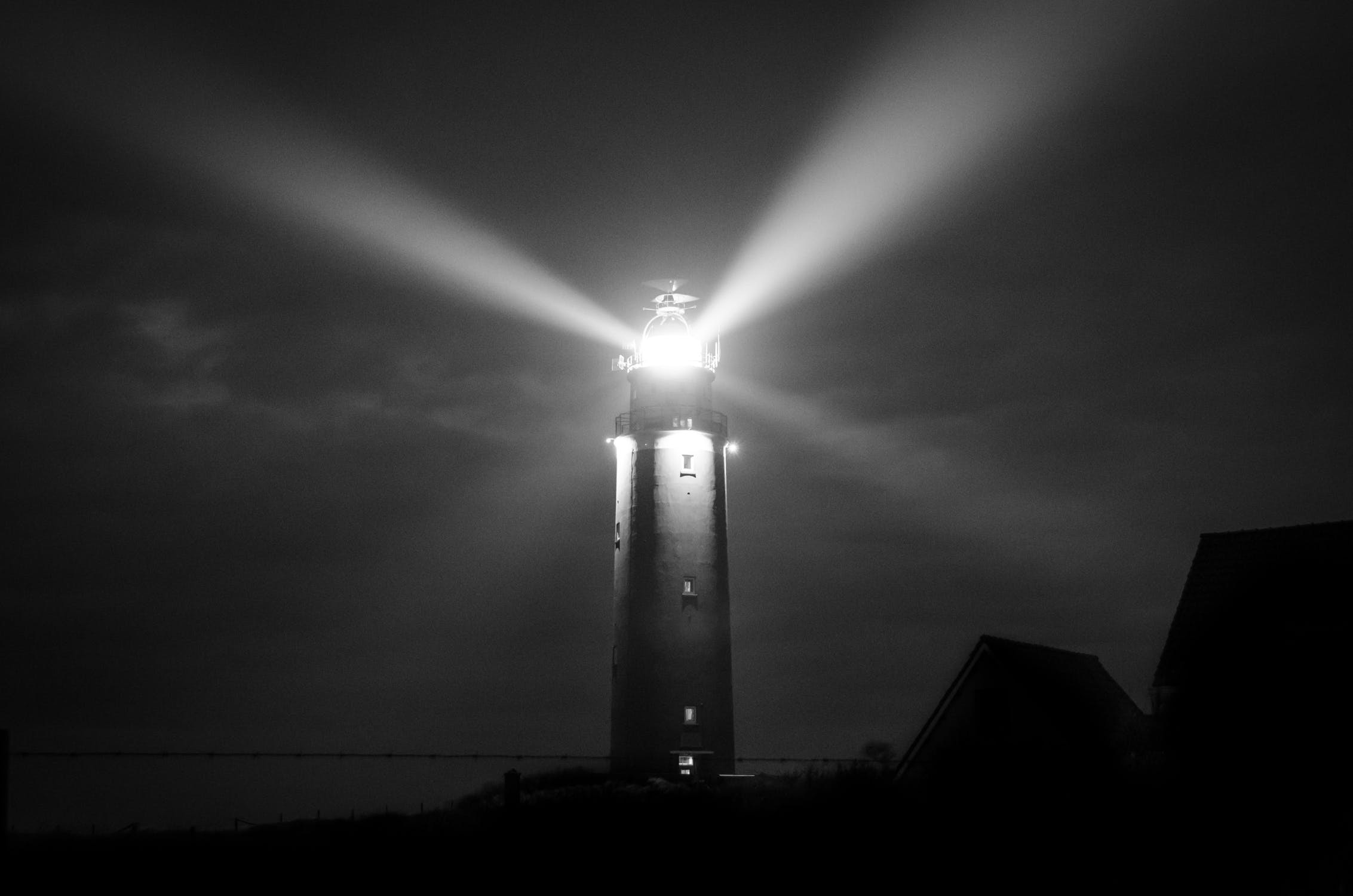 monochrome, lighthouse, low saturation, night, dark, HD Wallpaper