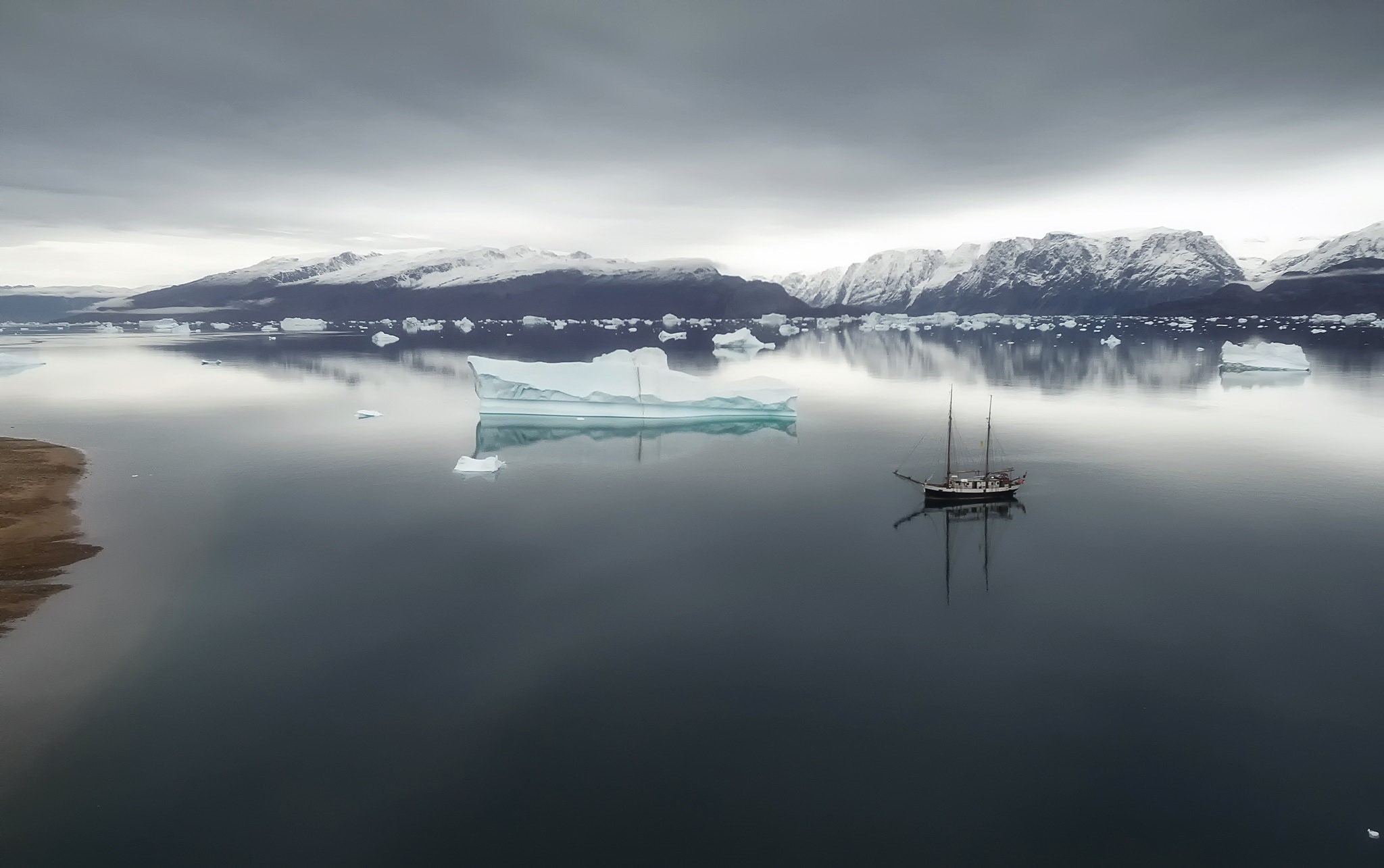 Greenland, water, nature, vehicle, mountains, boat, iceberg, HD Wallpaper
