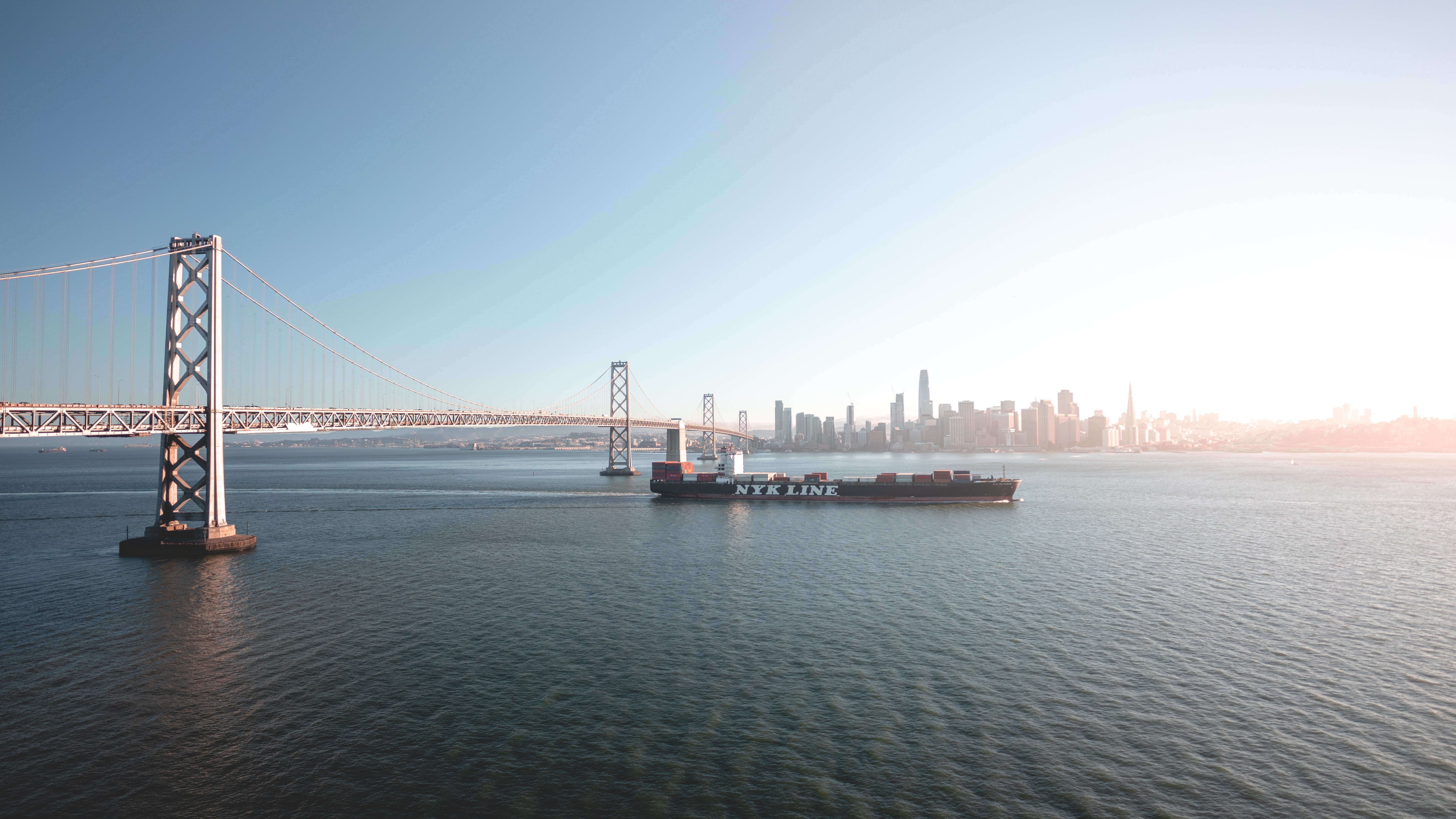 San Francisco, USA, bridge, river, skyscraper, clear sky, container ship, ship, sunrise, coast, HD Wallpaper
