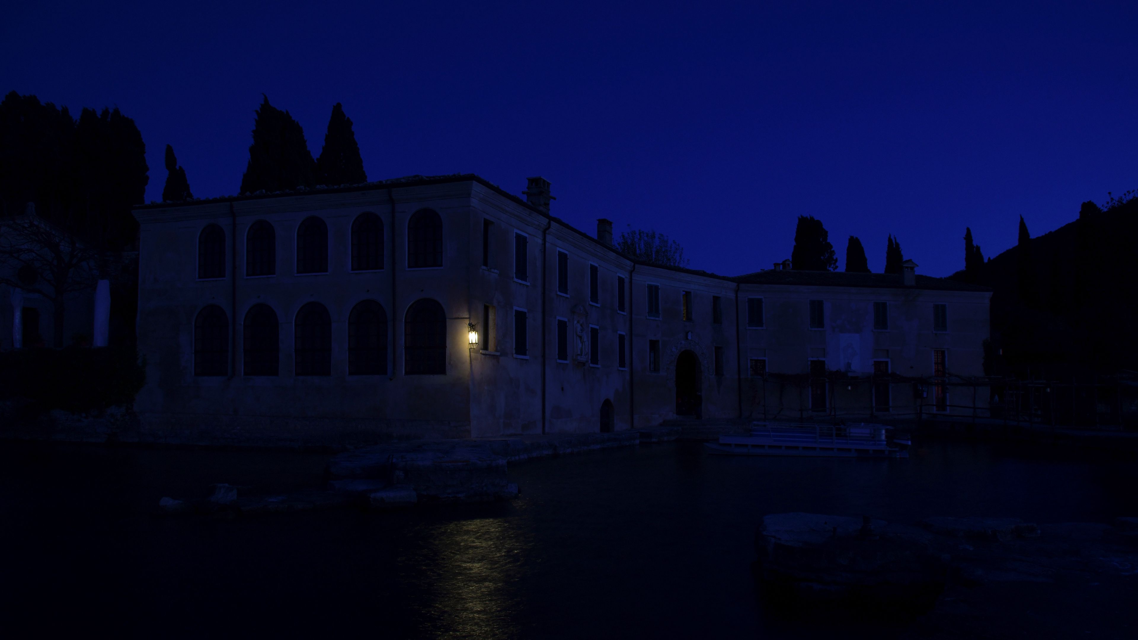 lake, water, night, building, 4k, HD Wallpaper