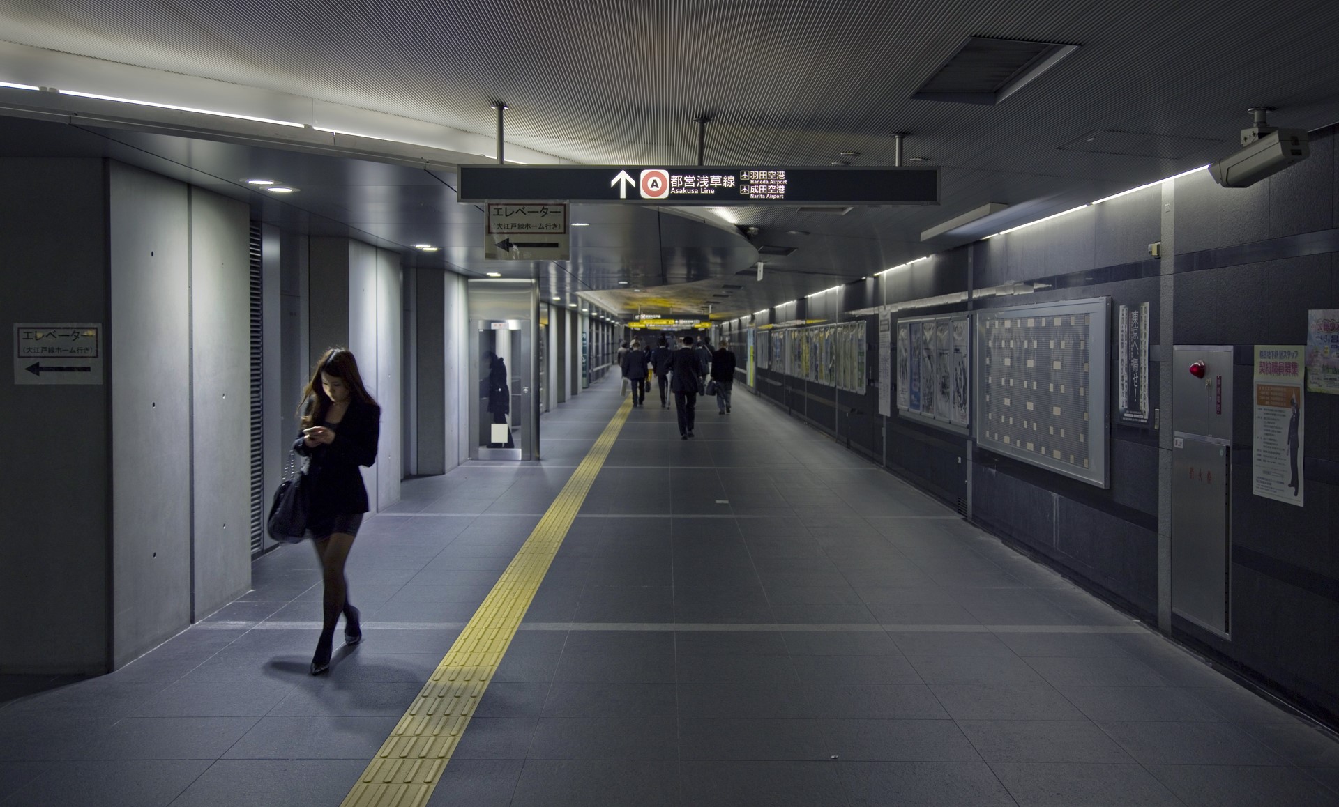 Japan, Tokyo, underground, people, HD Wallpaper