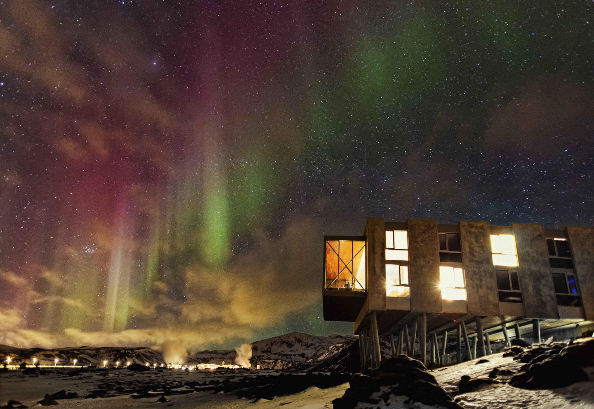 nature, snow, winter, sky, night, stars, aurorae, building, HD Wallpaper