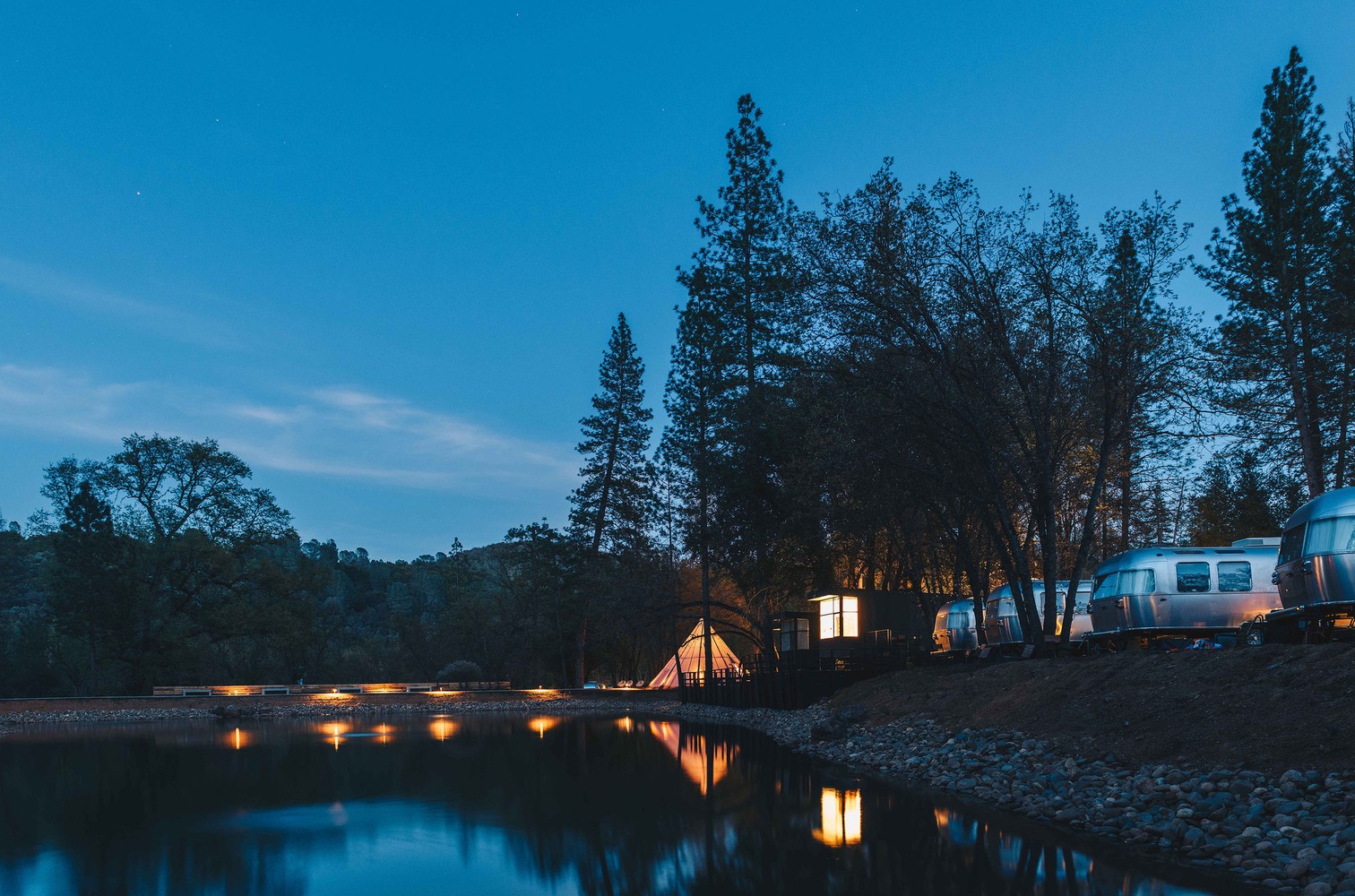 lake, outdoors, trees, lights, camp, HD Wallpaper