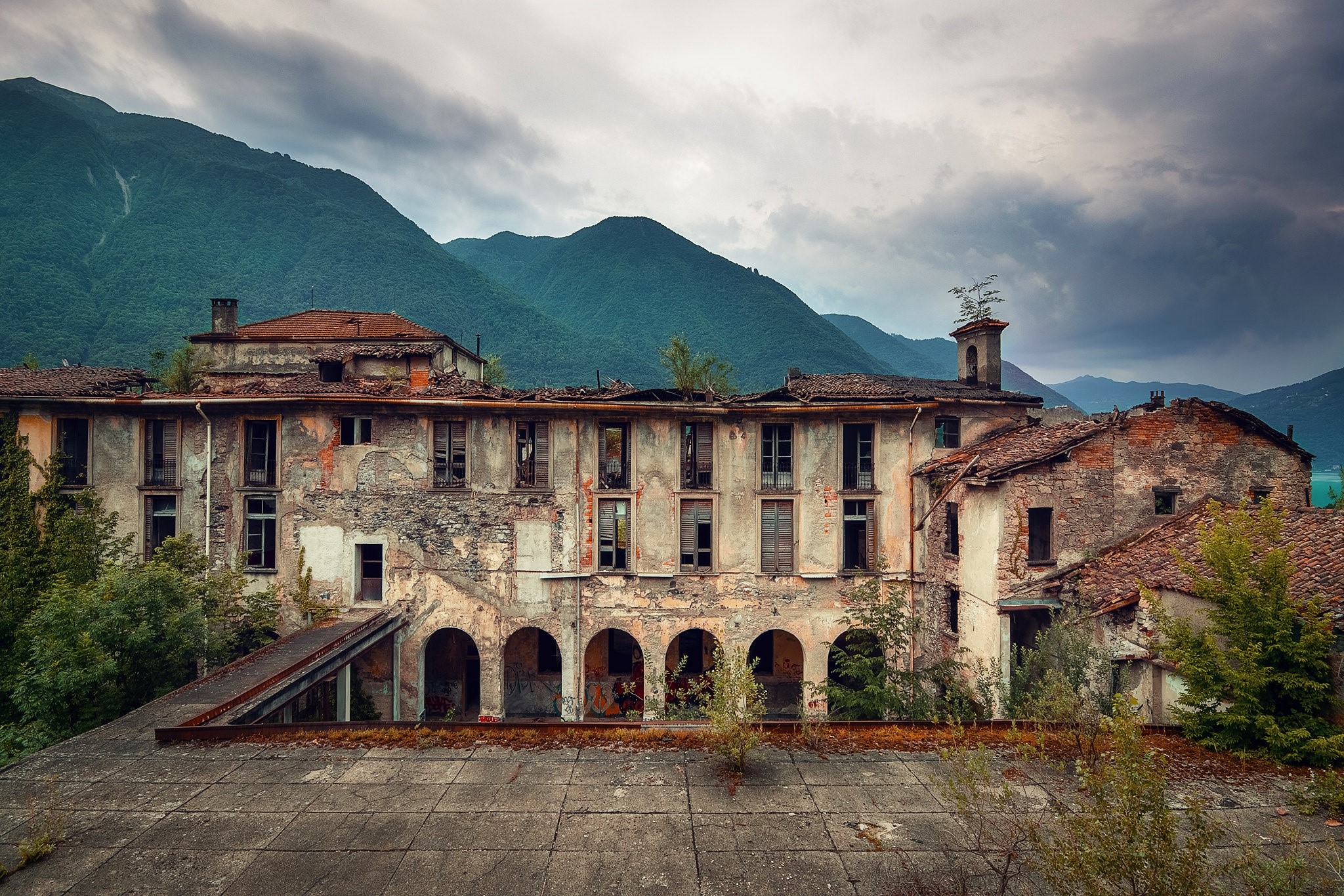 building, outdoors, mountains, ruin, abandoned, HD Wallpaper