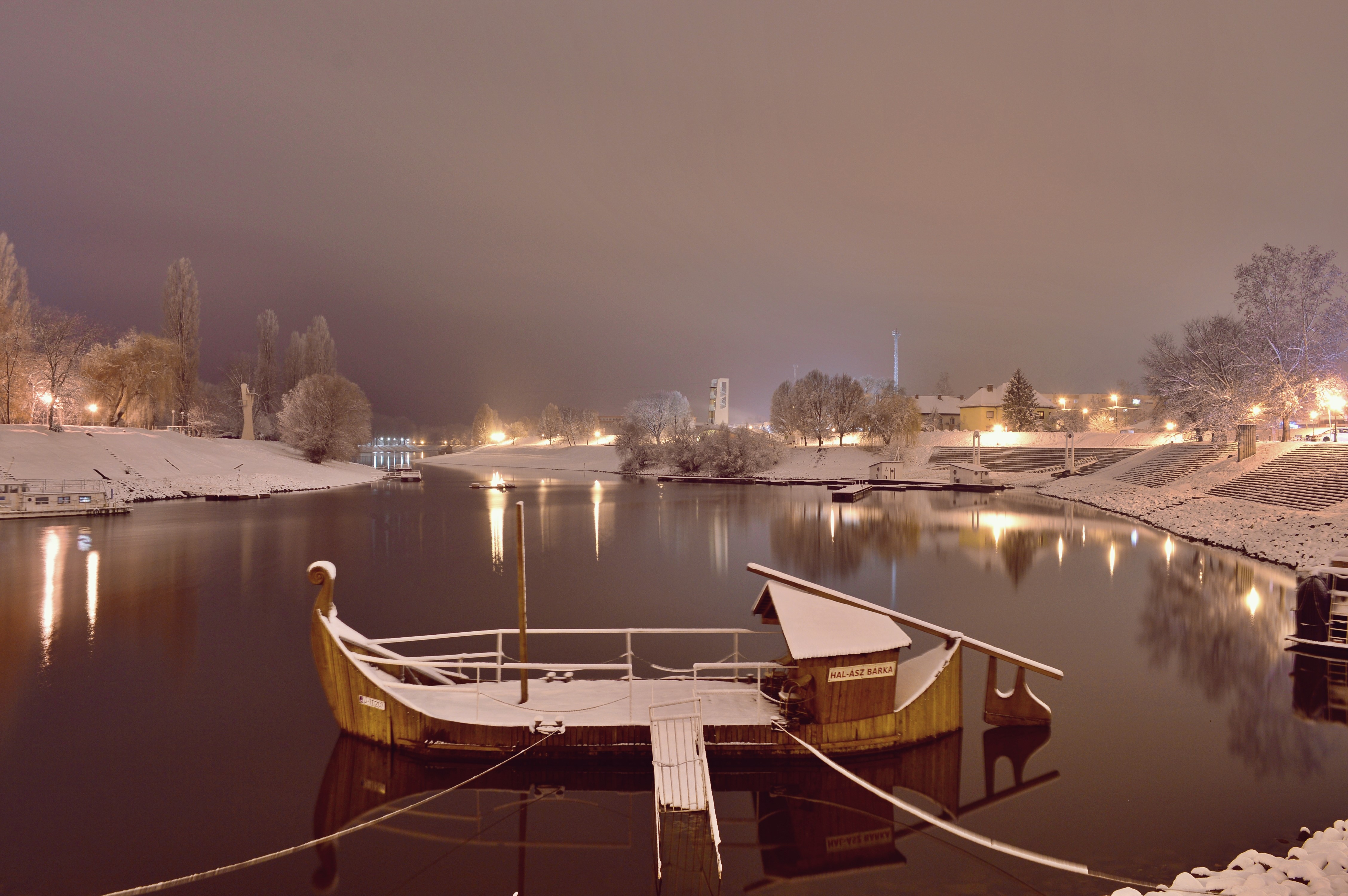 Hungary, Baja, snow, night, landscape, ship, bark, city, HD Wallpaper