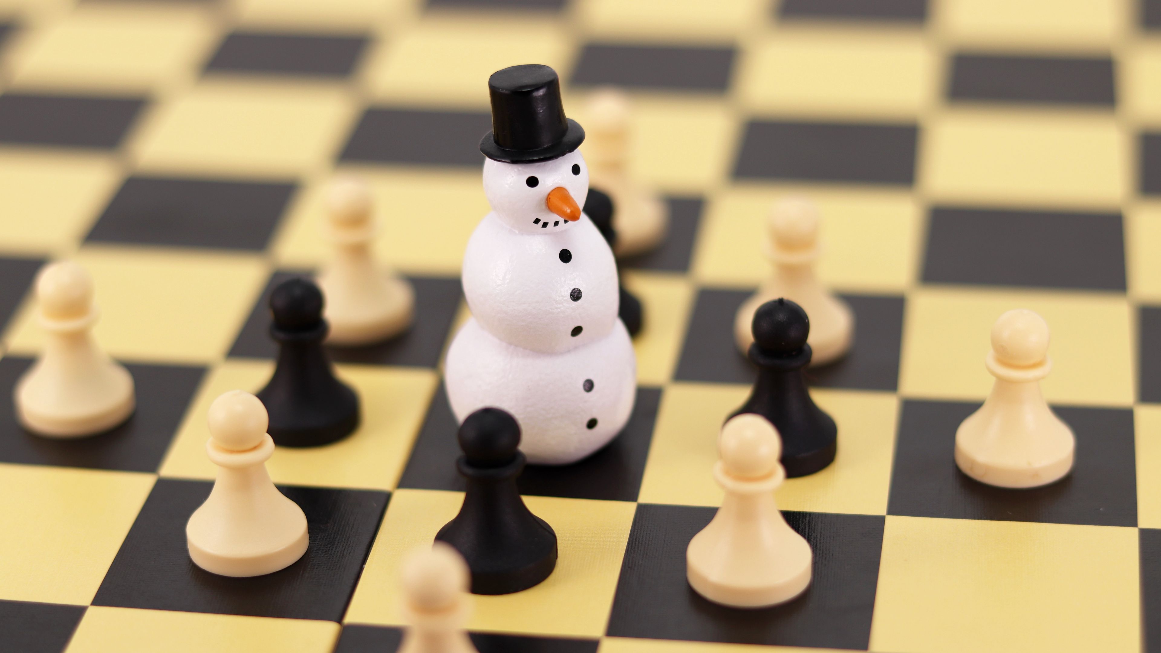 chess, snowman, figures, pawns, chess board, game, 4k, HD Wallpaper