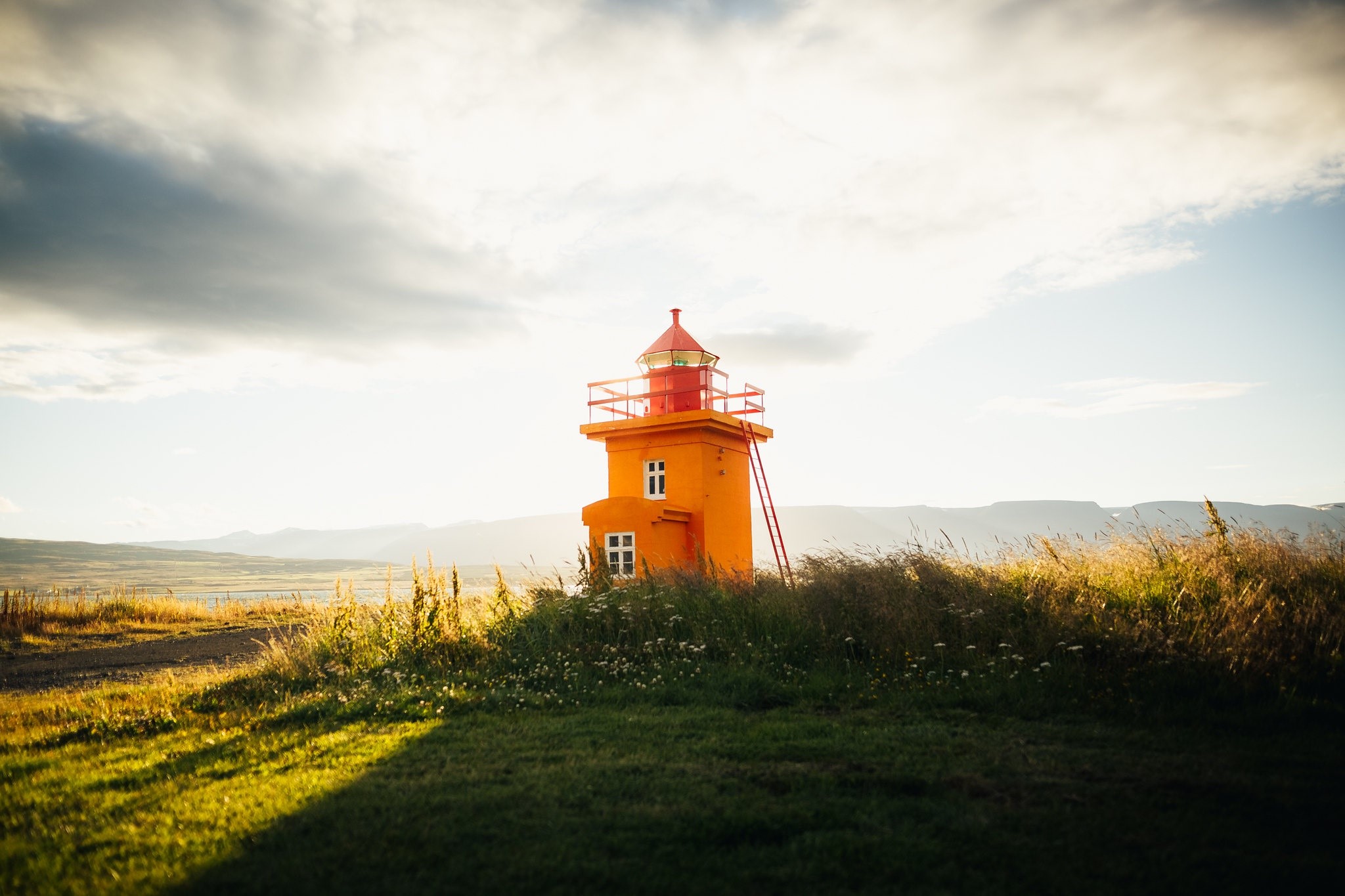 lighthouse, outdoors, nature, orange, bright, sunlight, grass, calm, HD Wallpaper