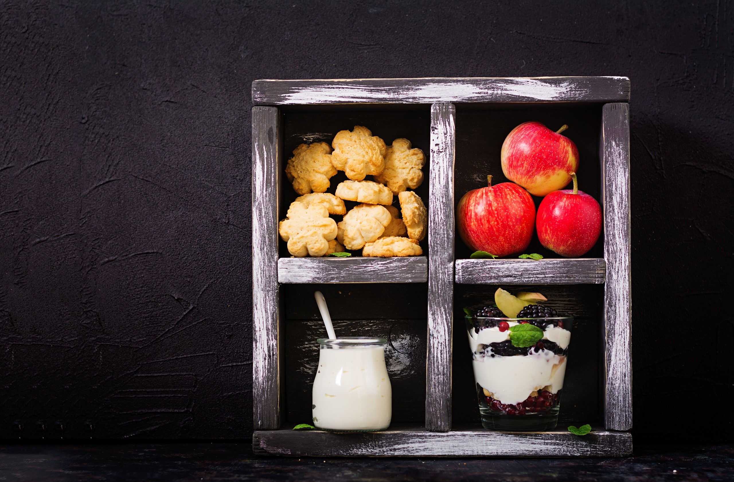 food, apples, fruit, berries, HD Wallpaper