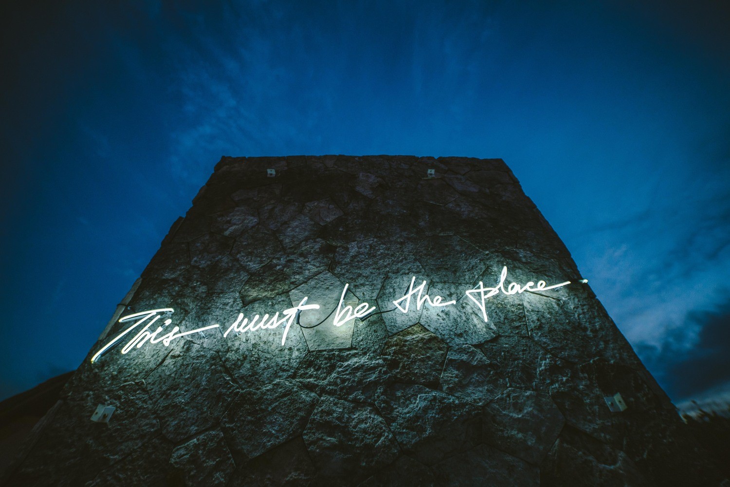 architecture, art installation, neon, blue, neon sign, night, building, typography, stone house, HD Wallpaper
