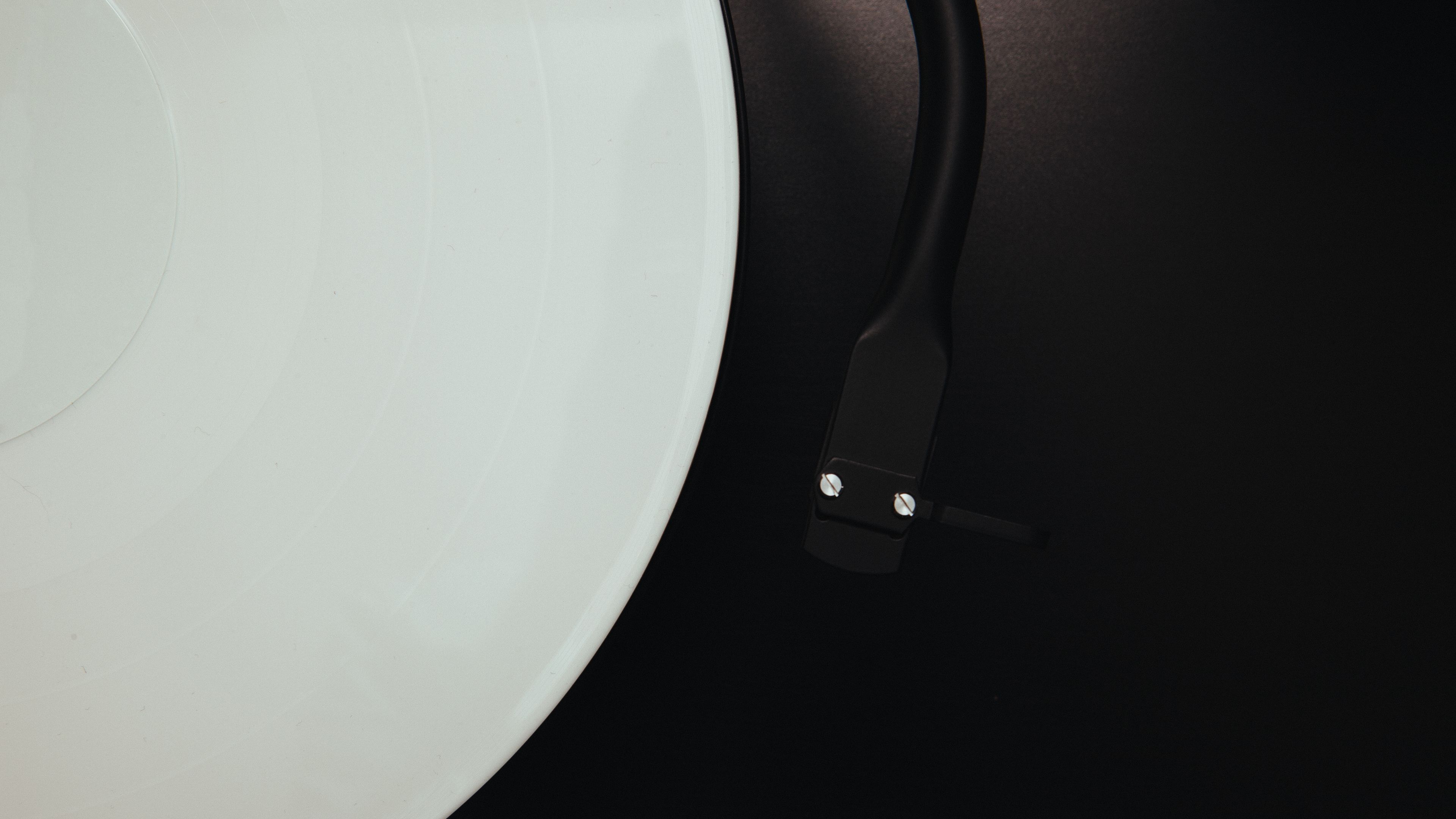 vinyl, player, minimalism, bw, 4k, HD Wallpaper