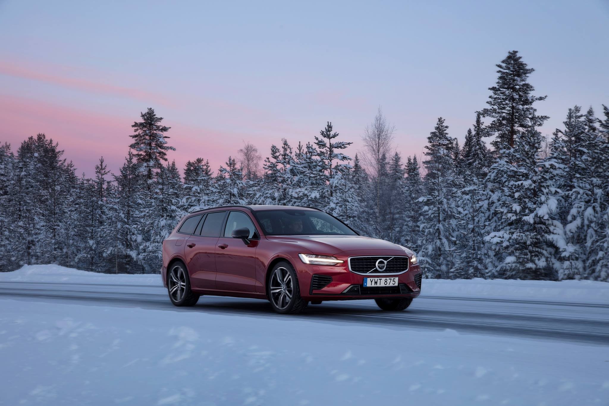 Volvo, Volvo V90 CC, winter, red, pine trees, road, car, HD Wallpaper