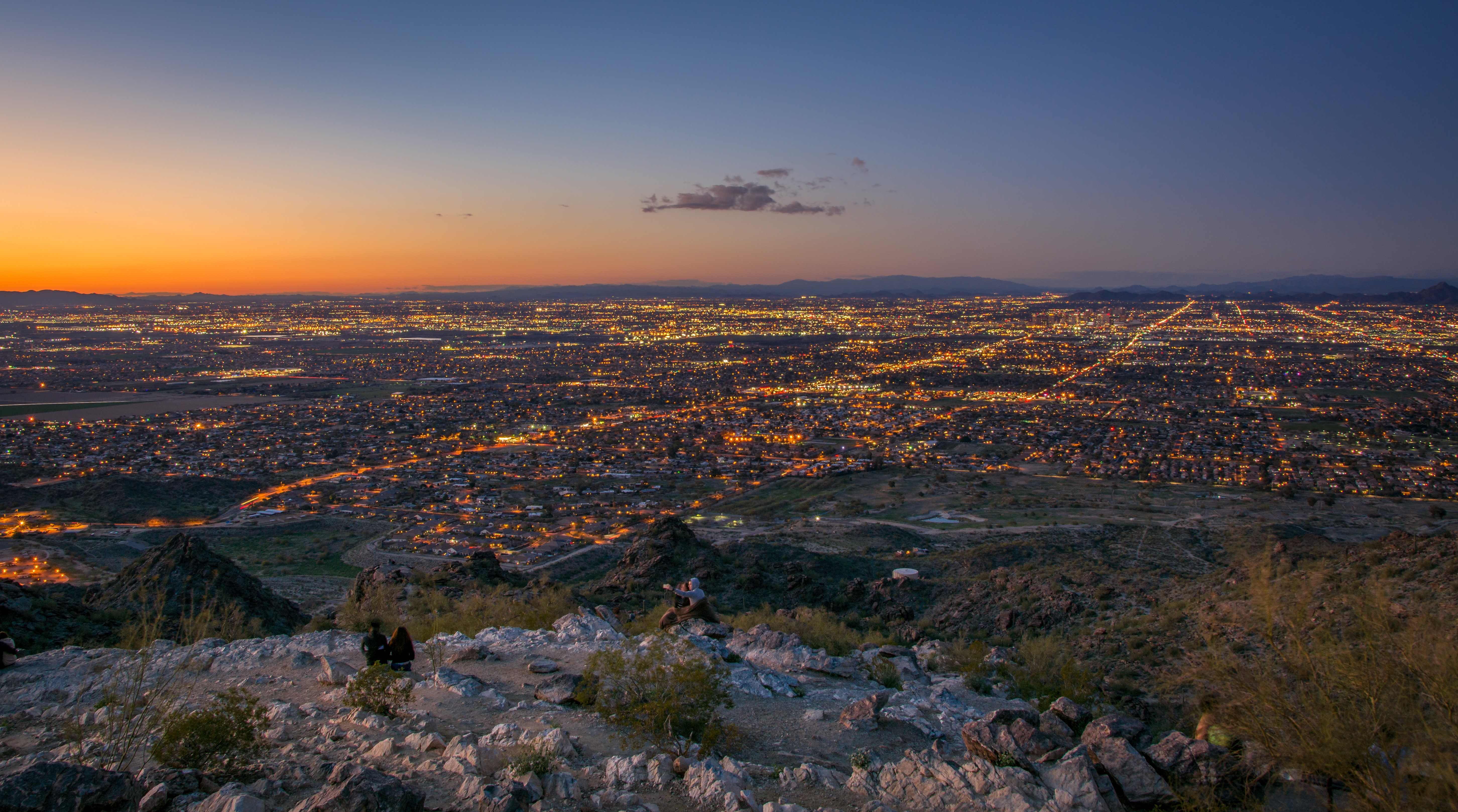 building, sunlight, Mountain Chiliad, landscape, clear sky, city, city lights, HD Wallpaper