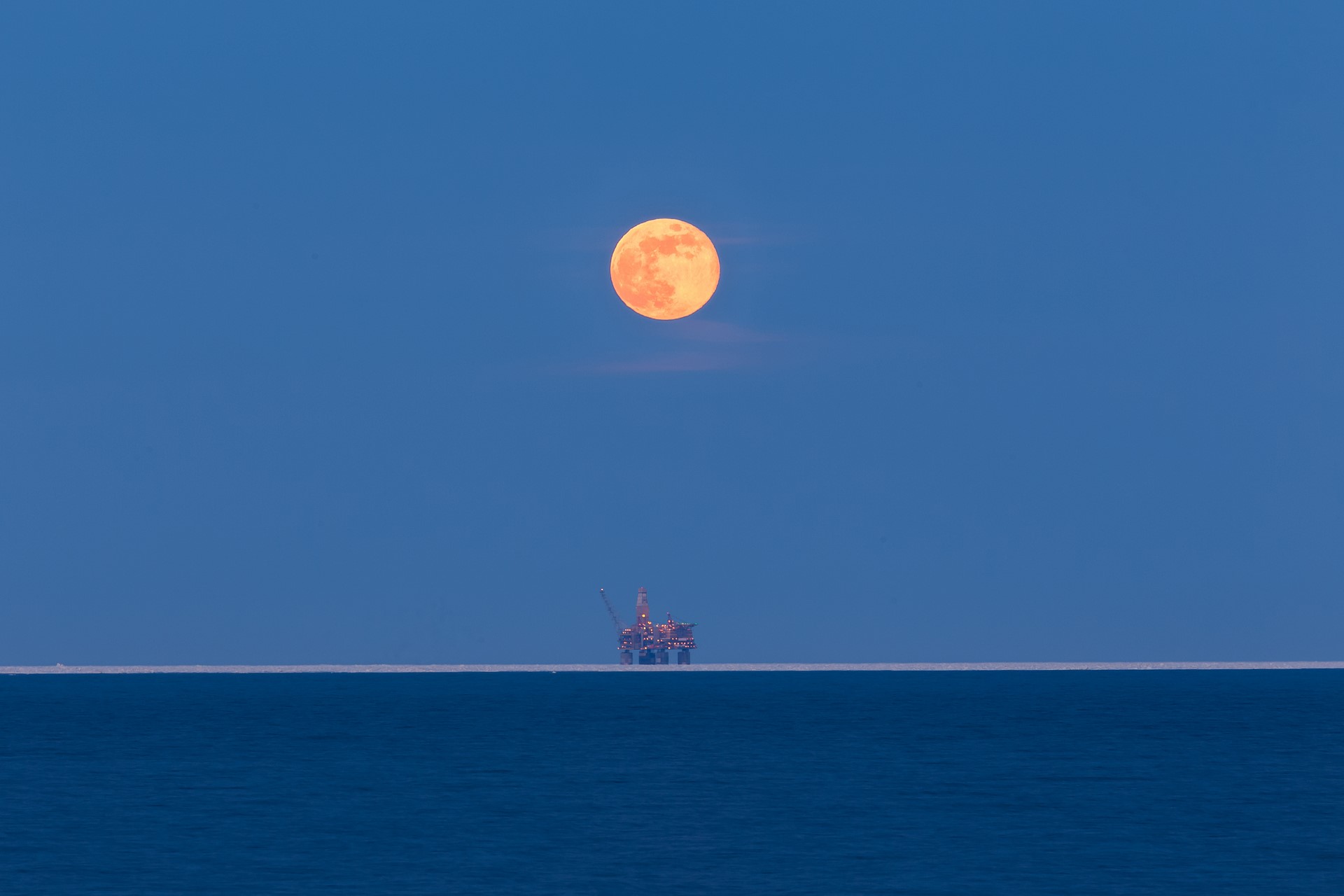 landscape, photography, Moon, sea, sky, oil platform, nature, blue, HD Wallpaper