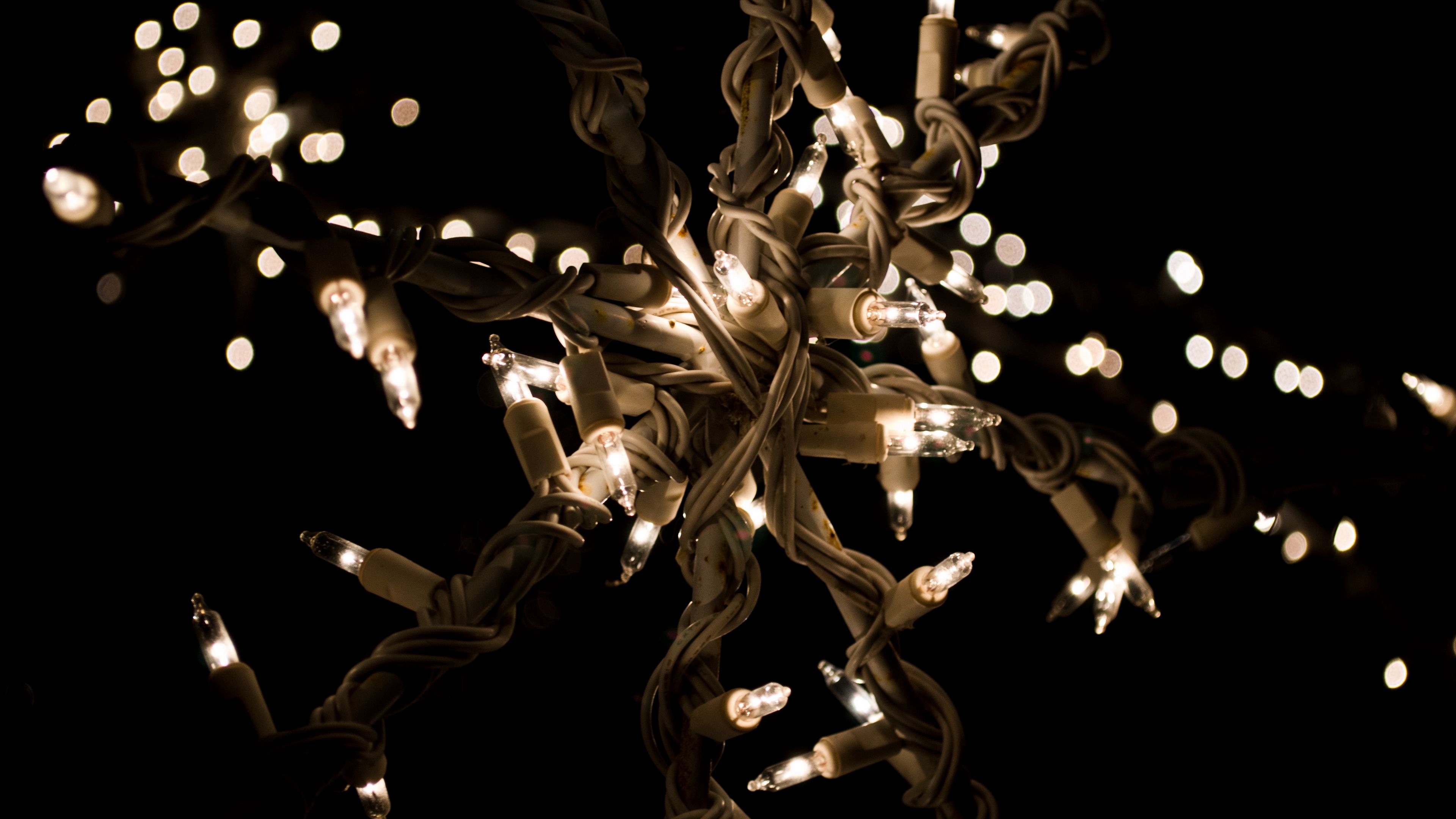garland, light bulbs, wires, dark, 4k, HD Wallpaper