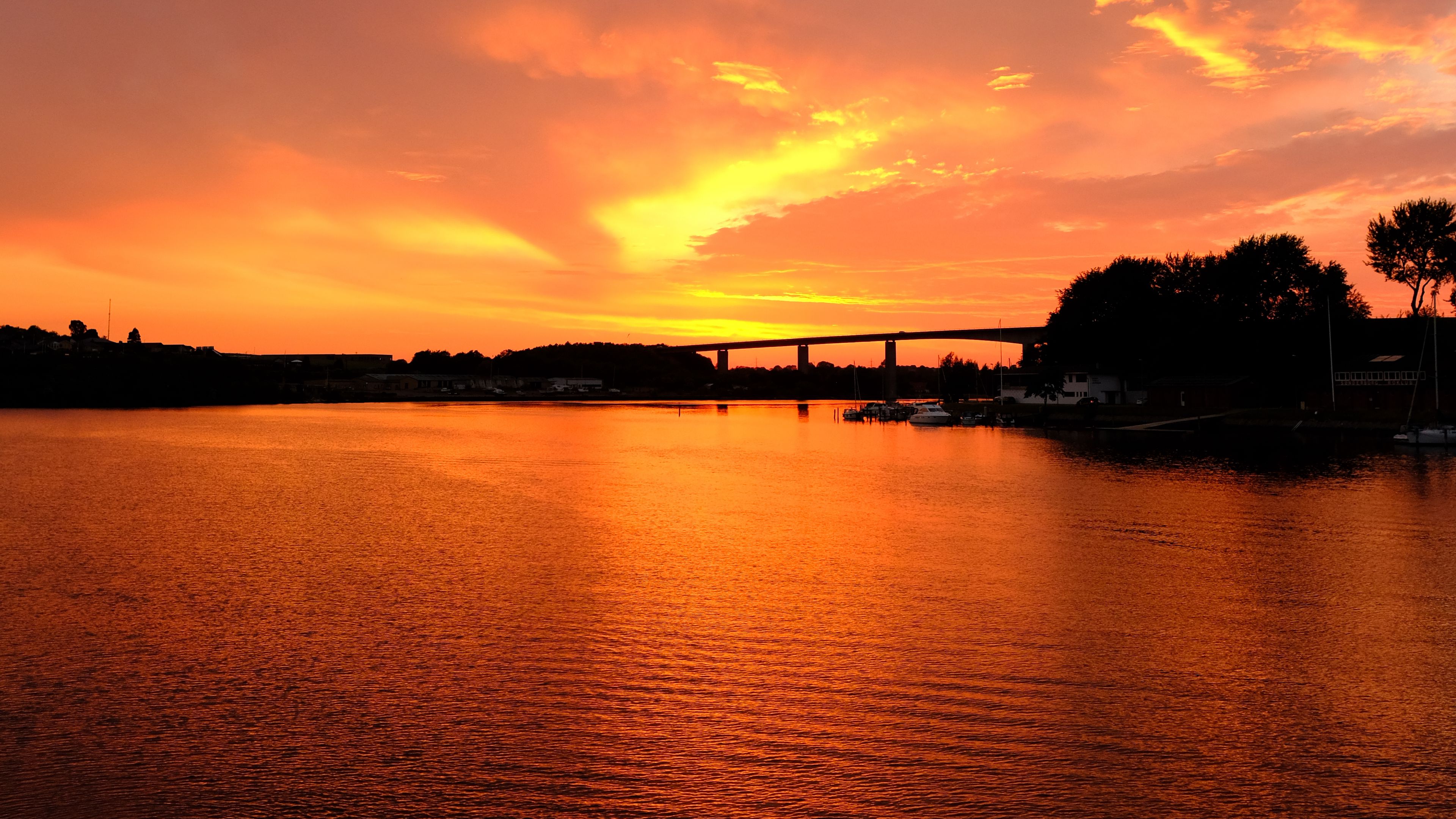 river, sunset, ripple, horizon, 4k, HD Wallpaper