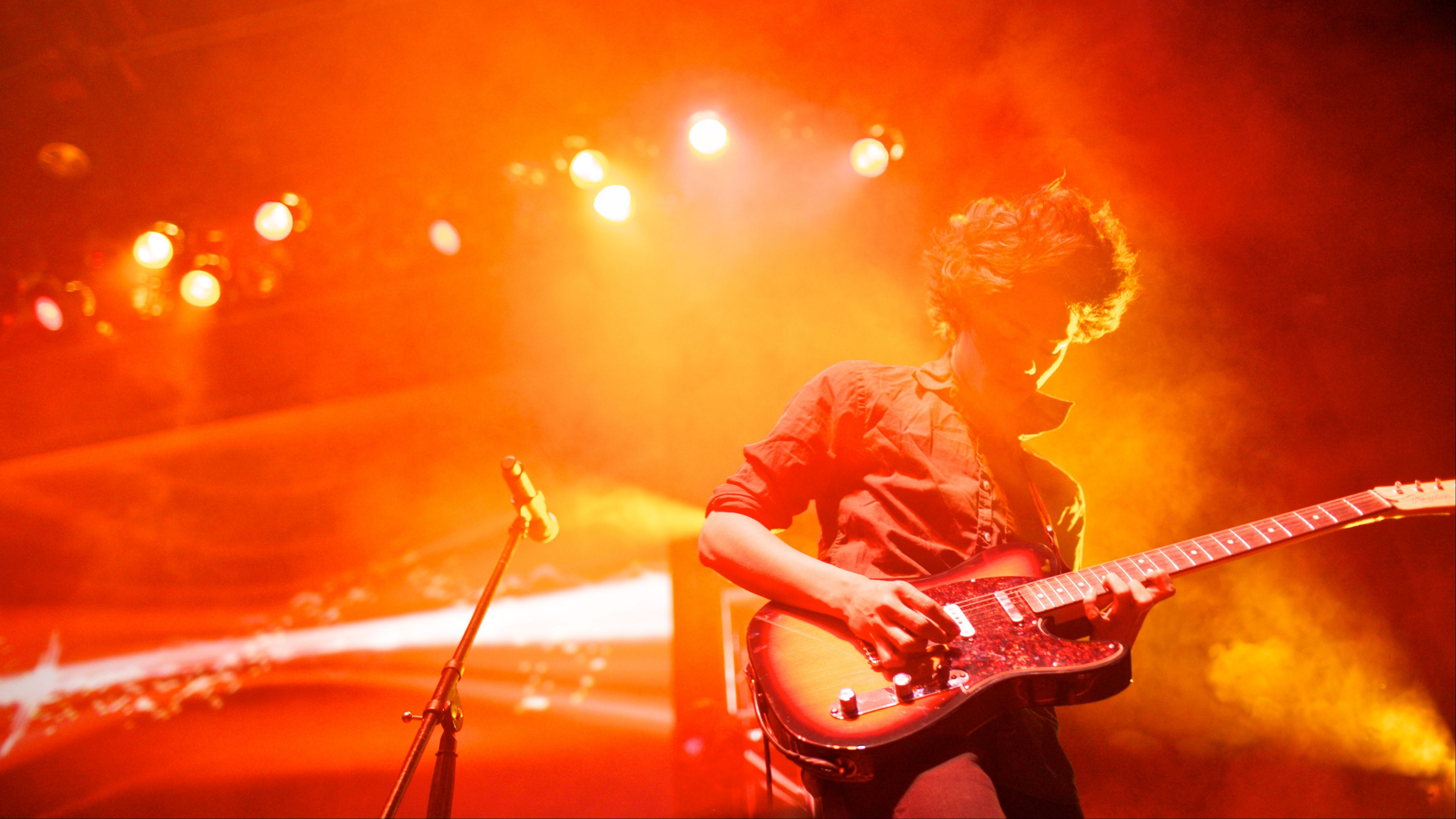guitarist, guitar, musician, smoke, music, 4k, HD Wallpaper