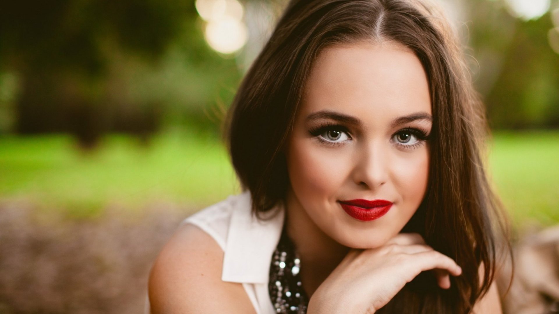cute, smile, girl, red lips, HD Wallpaper