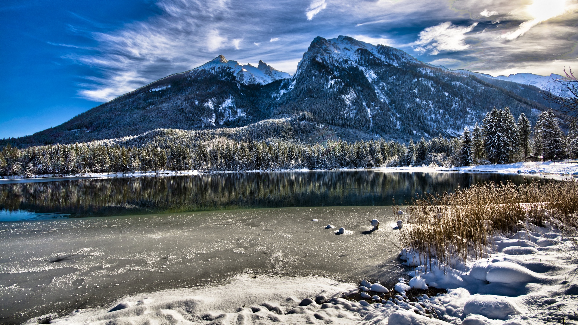 beautiful, clouds, lake, winter, skies, calm, water, mountains, nature, forests, reflection, blue, HD Wallpaper