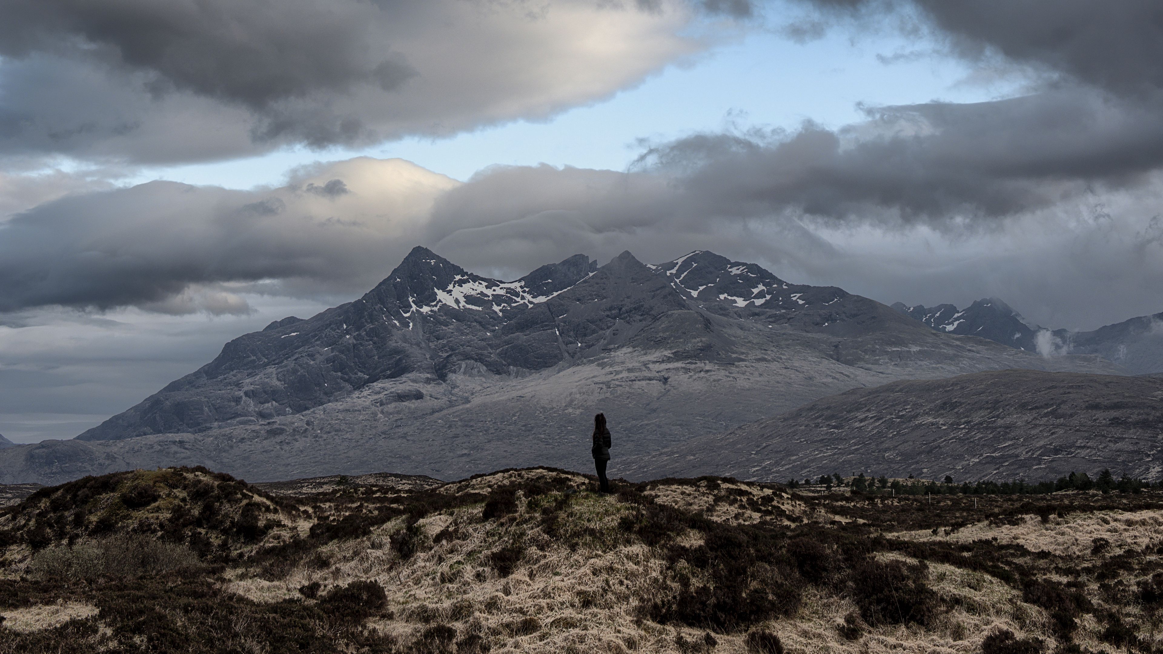 mountains, solitude, alone, distance, island, isle of skye, united kingdom, 4k, HD Wallpaper