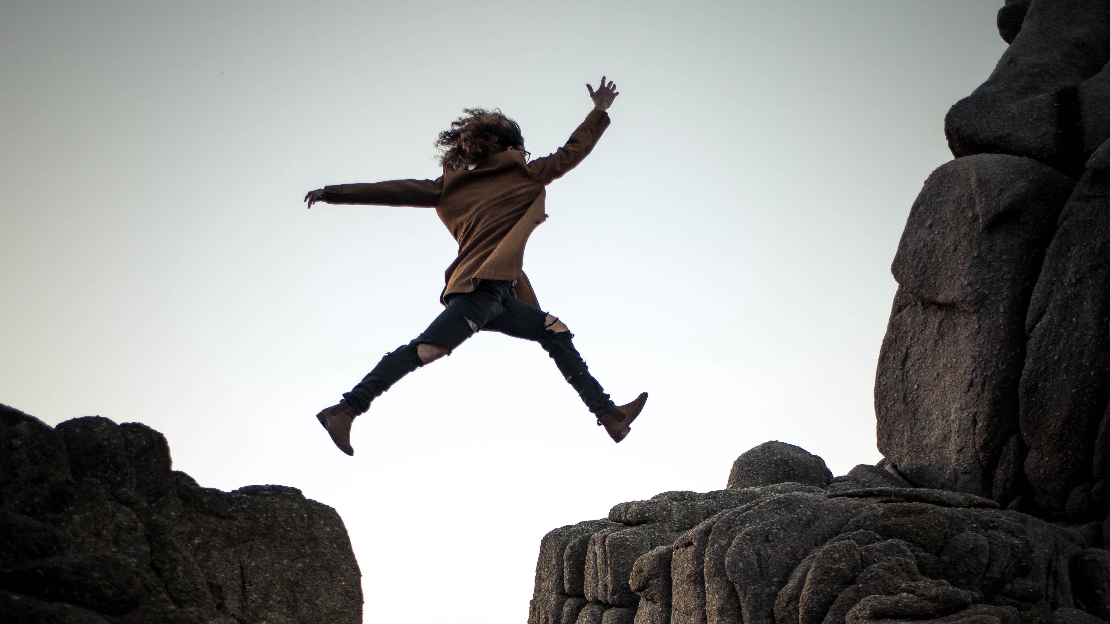 man, jump, rocks, 4k, HD Wallpaper