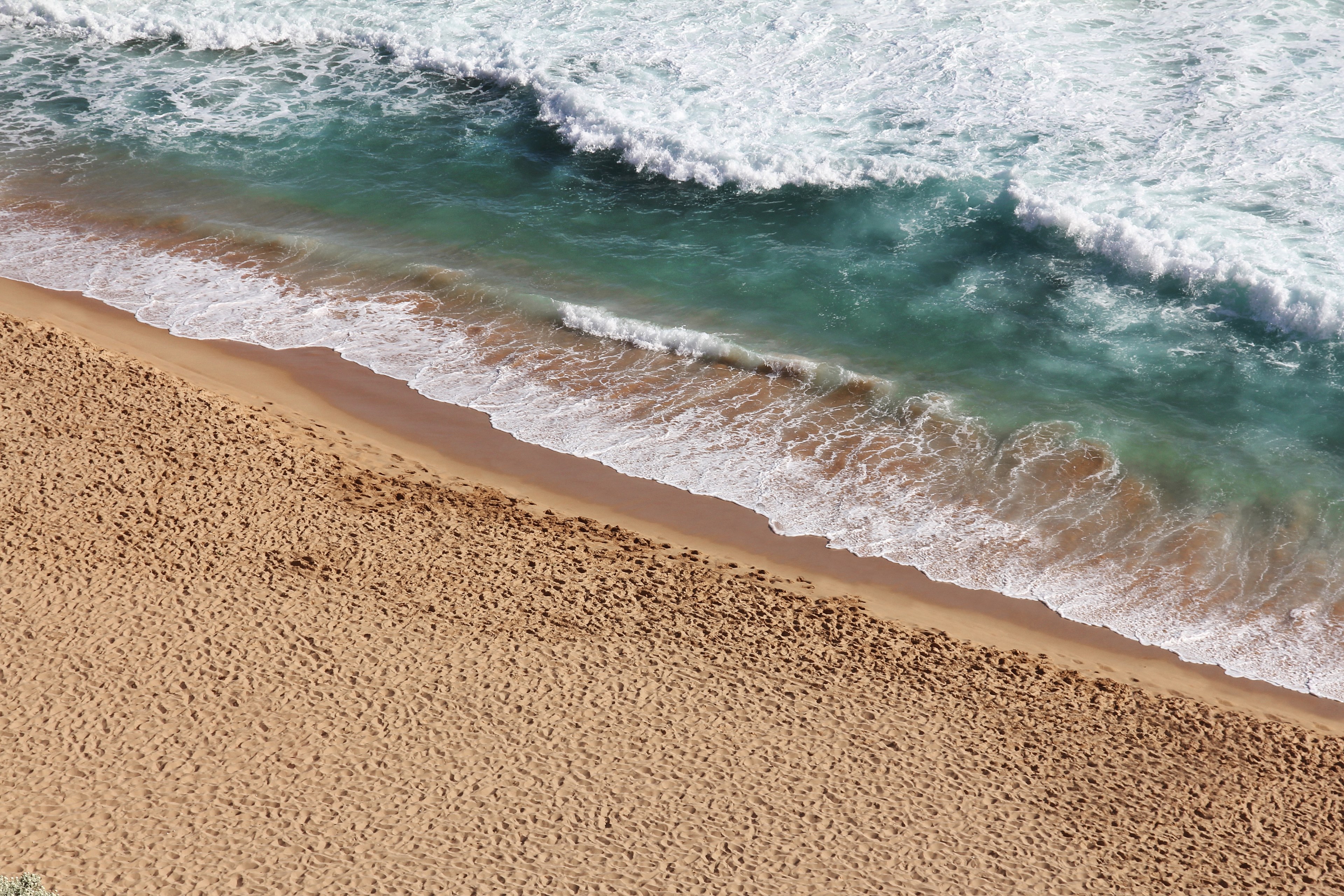 ocean washing on the sand beach, ocean washing on the beach 4k, HD Wallpaper