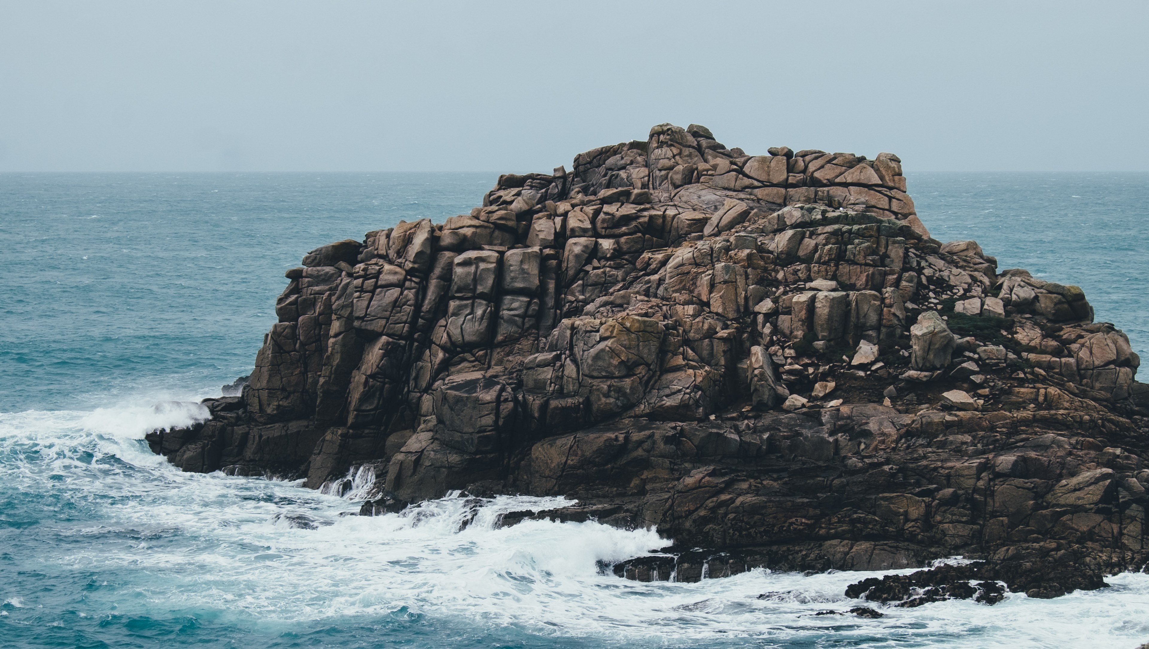 rock ocean sea and wafe 4k, HD Wallpaper