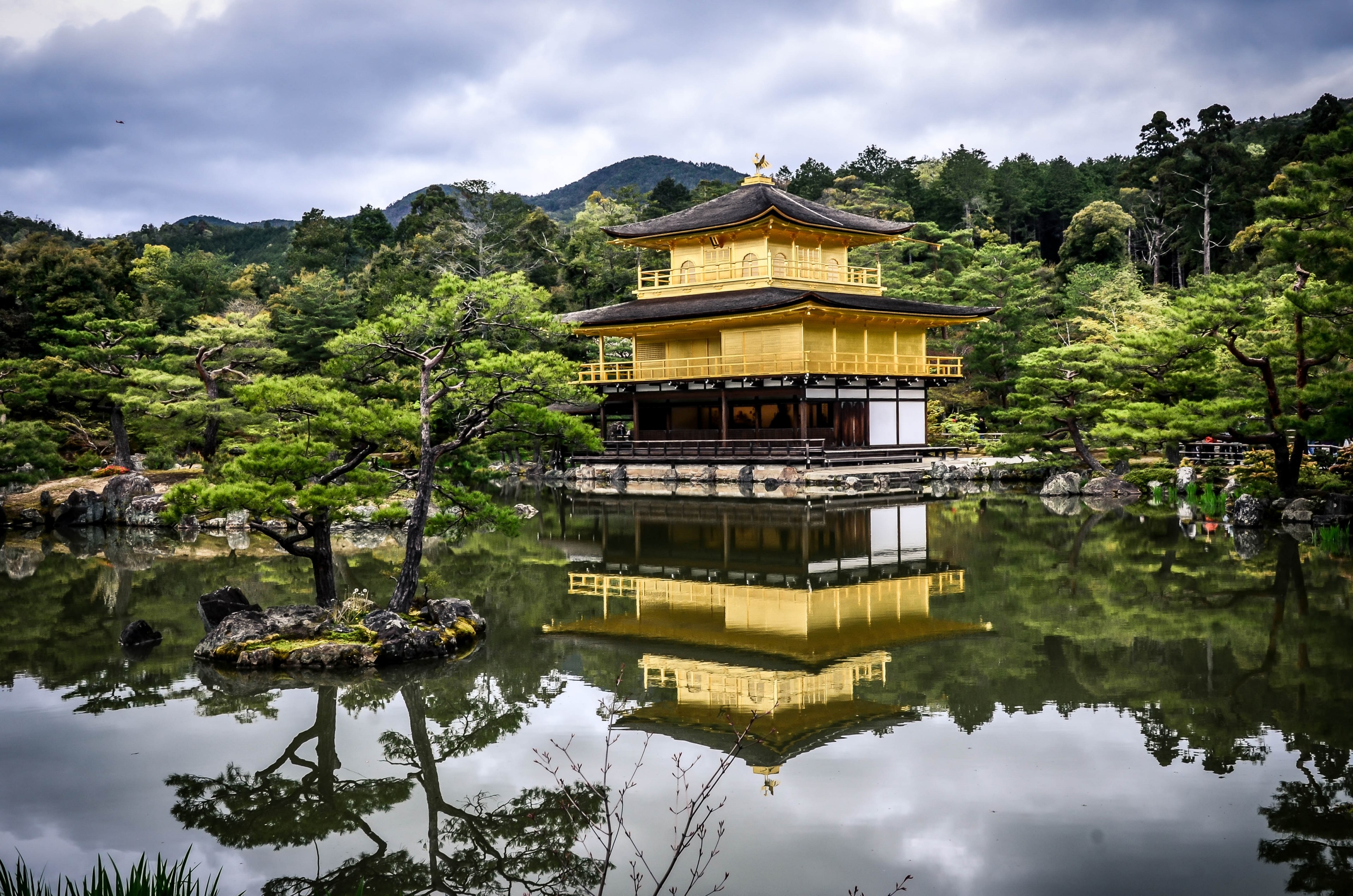 lake tree japan and house 4k, HD Wallpaper
