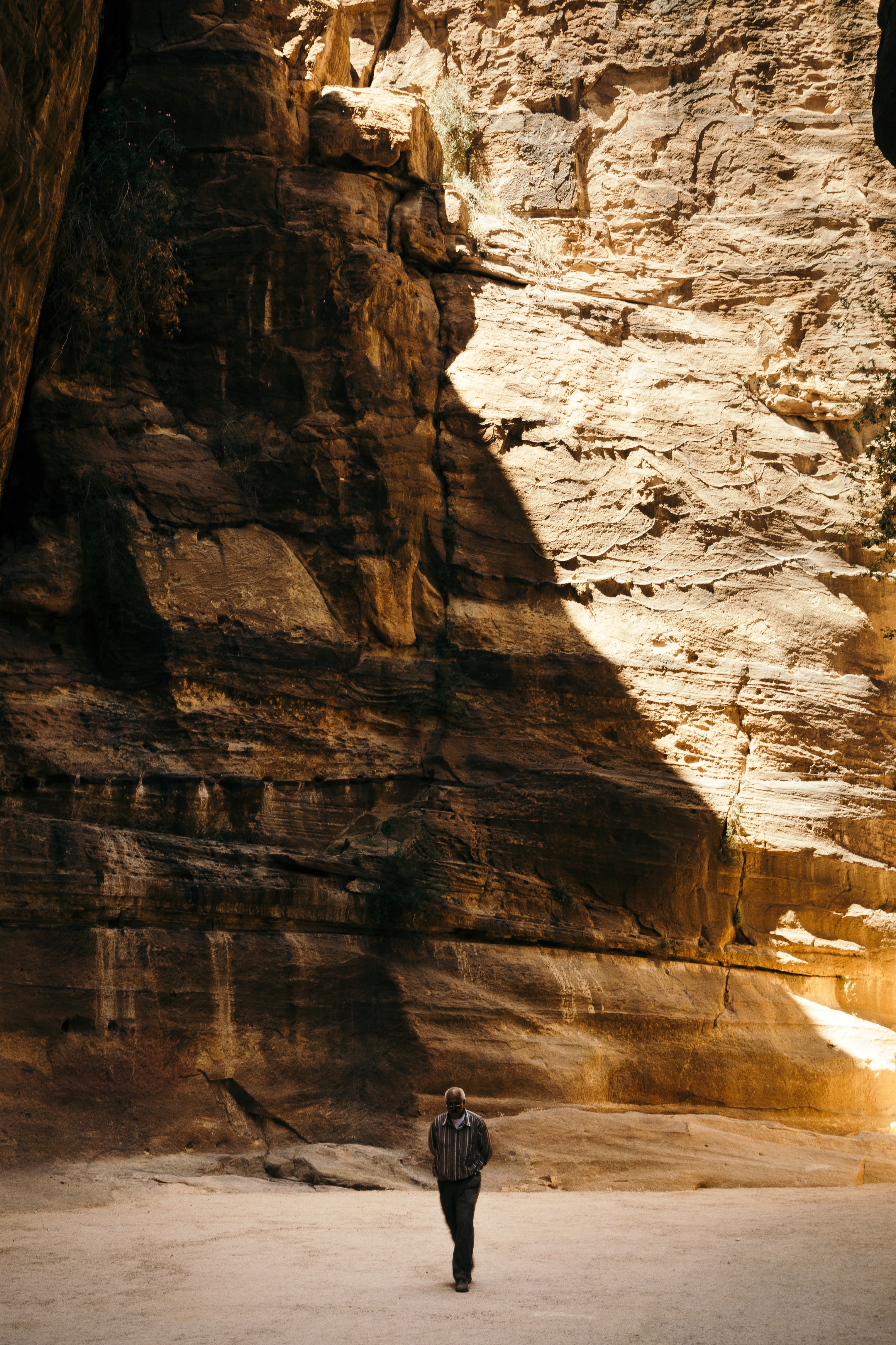 rock cliff mountain and canyon hd, 4k, Phone HD Wallpaper