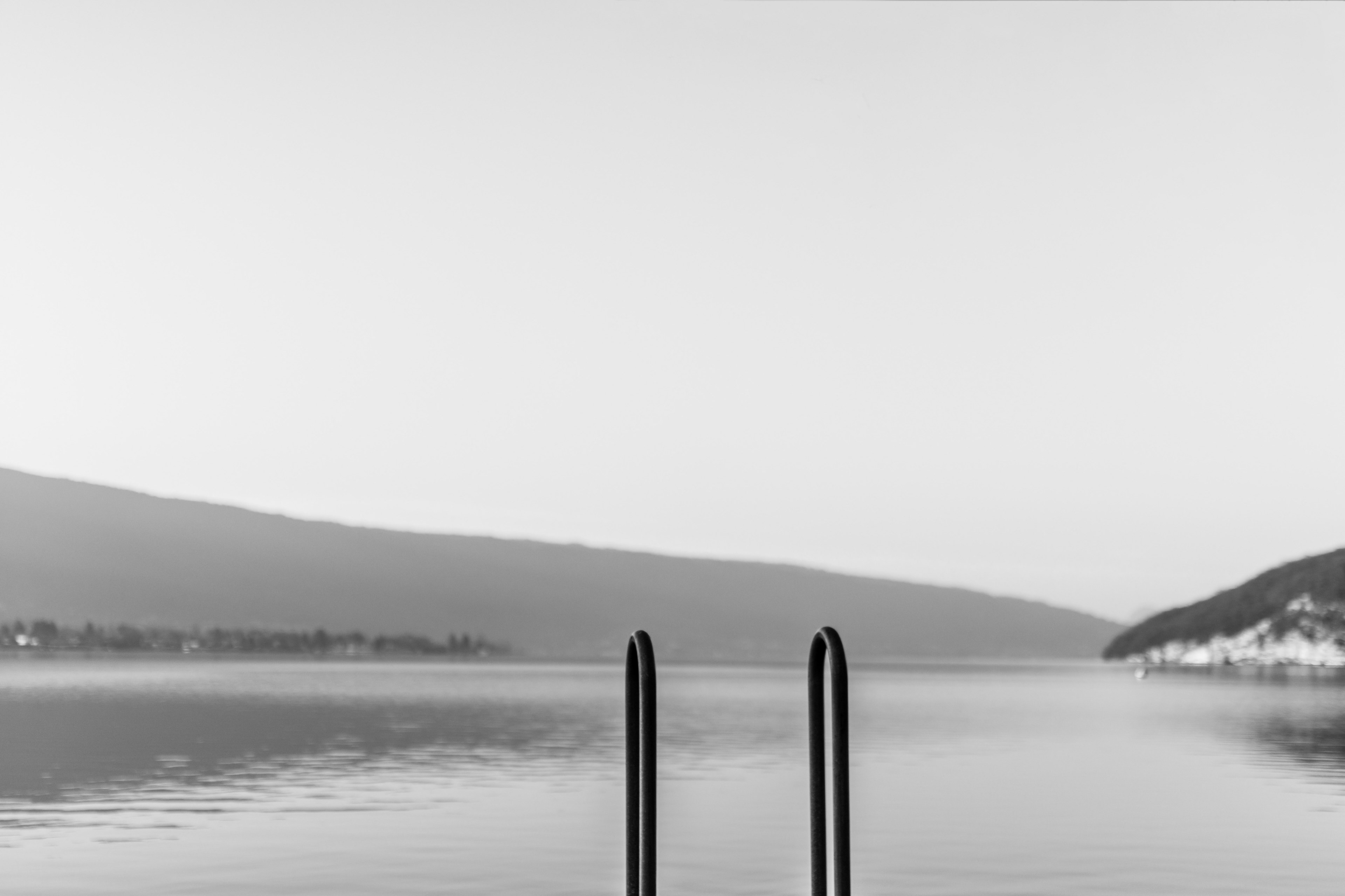 simplicity shot in annecy lake france 4k, HD Wallpaper