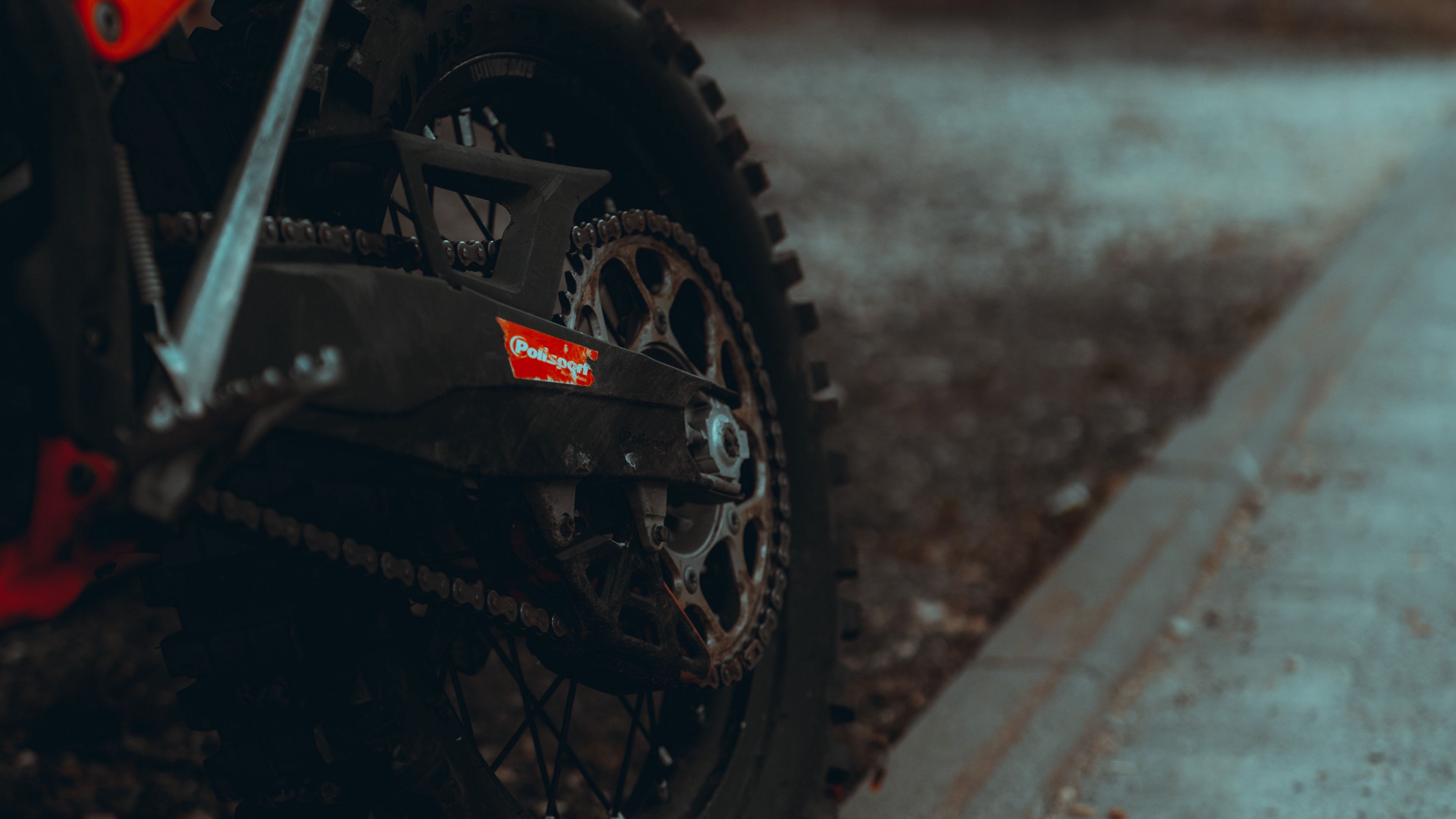 wheel, tire, chain, 4k, HD Wallpaper