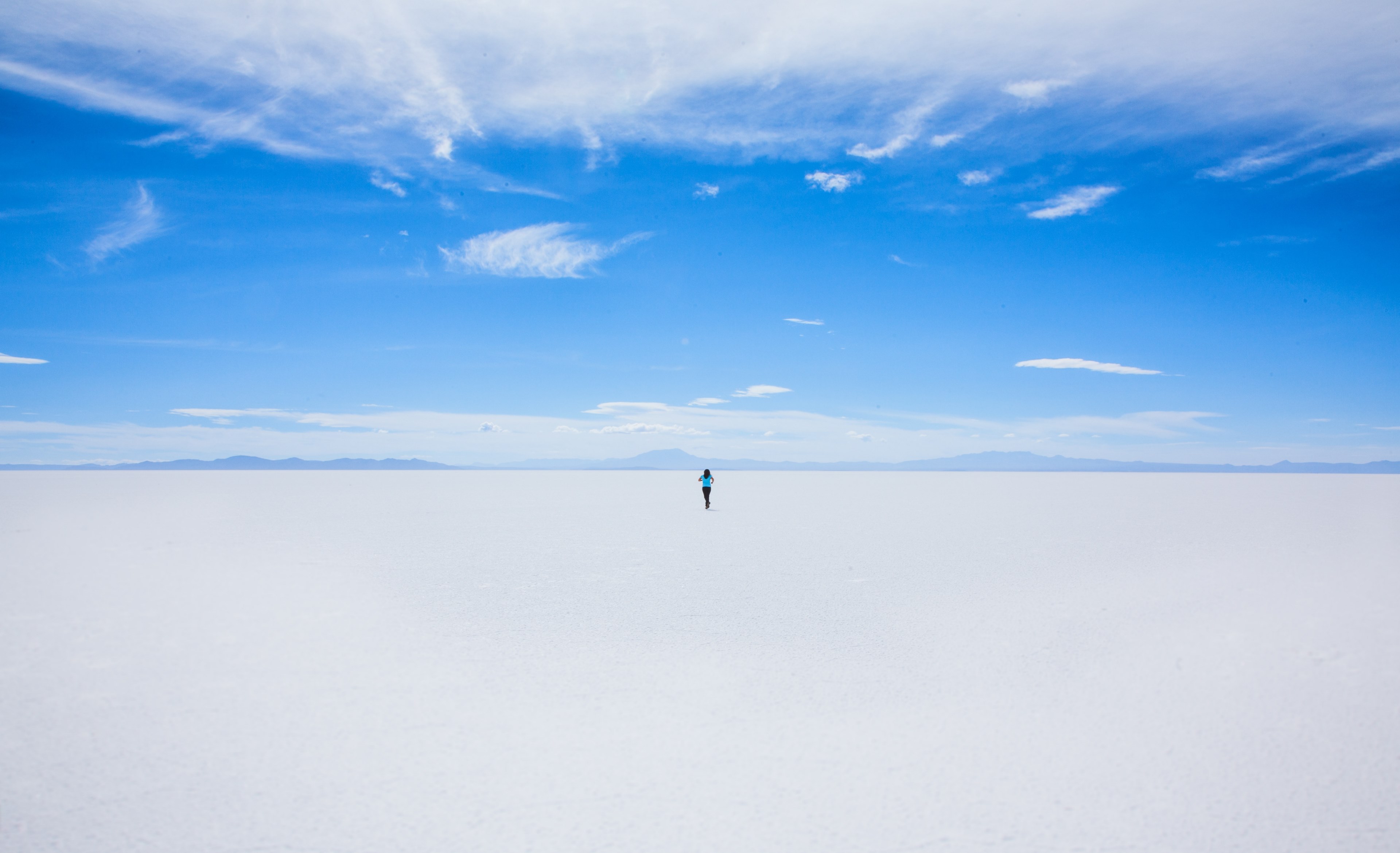 hiker walks alone toward the desert horizon in uyuni salt flat, solo adventures in the desert 4k, HD Wallpaper